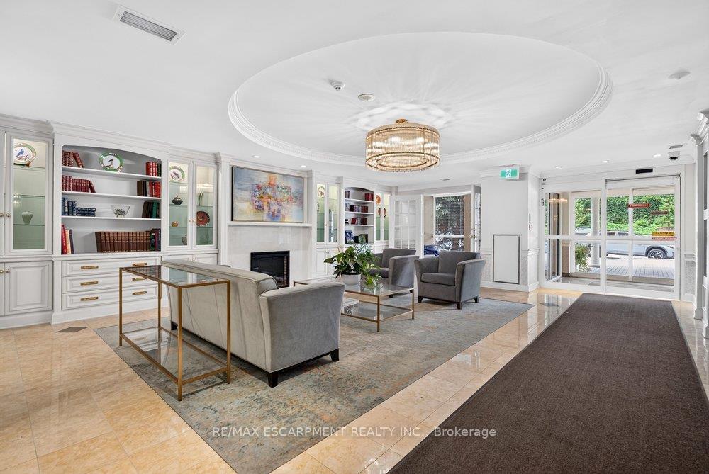 Photo 3 of Unit 702, 60 Old Mill Road, Oakville, Old Oakville — HOMEH