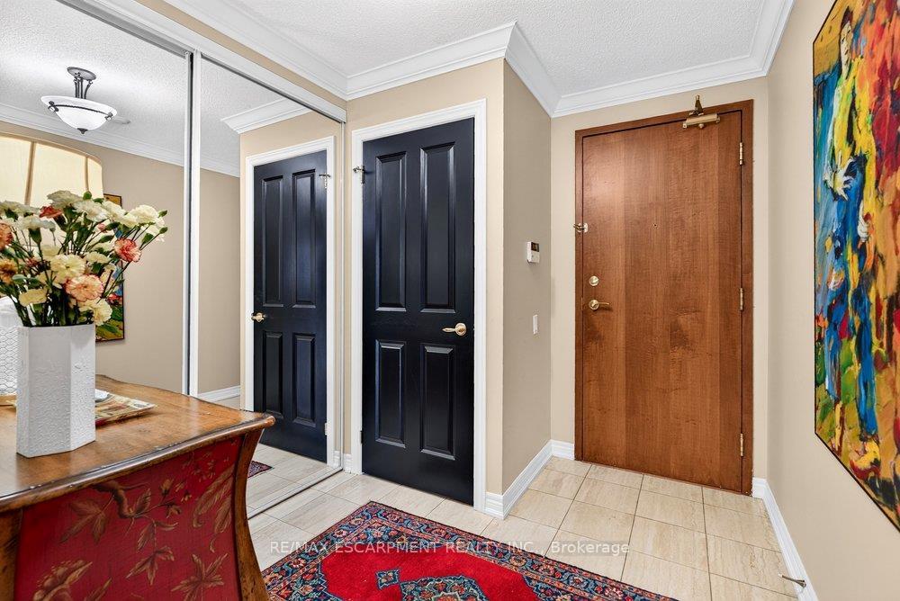 Photo 6 of Unit 702, 60 Old Mill Road, Oakville, Old Oakville — HOMEH