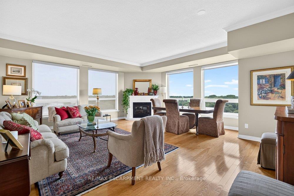 Photo 10 of Unit 702, 60 Old Mill Road, Oakville, Old Oakville — HOMEH