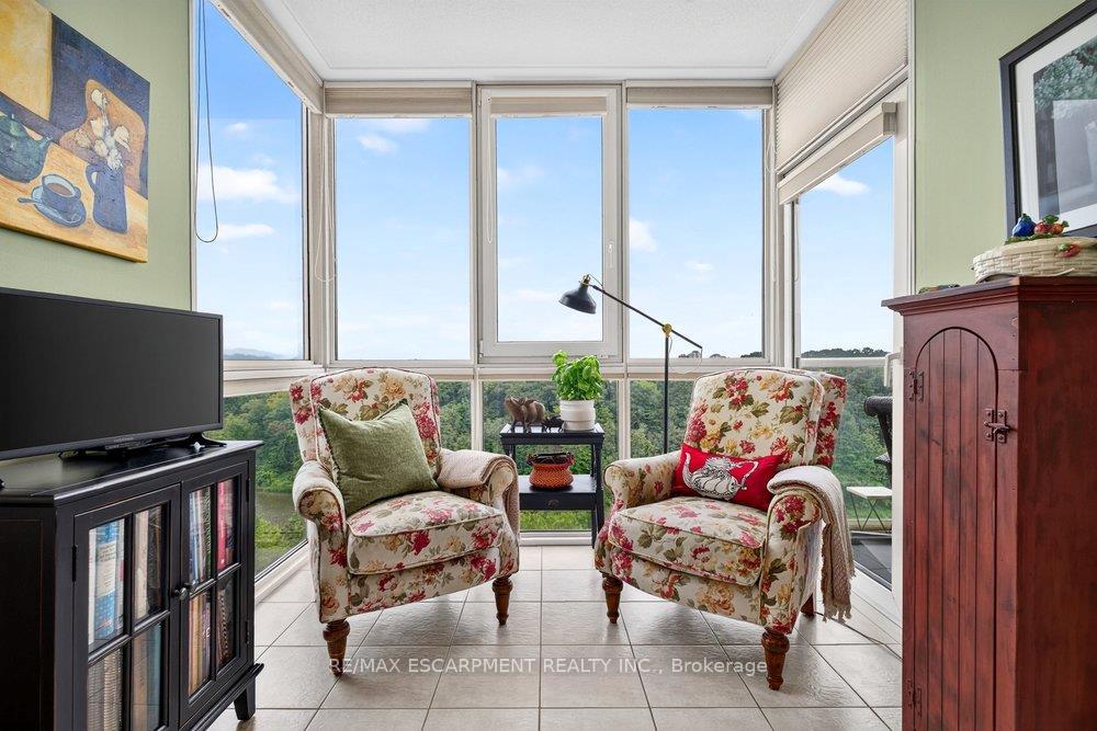 Photo 24 of Unit 702, 60 Old Mill Road, Oakville, Old Oakville — HOMEH