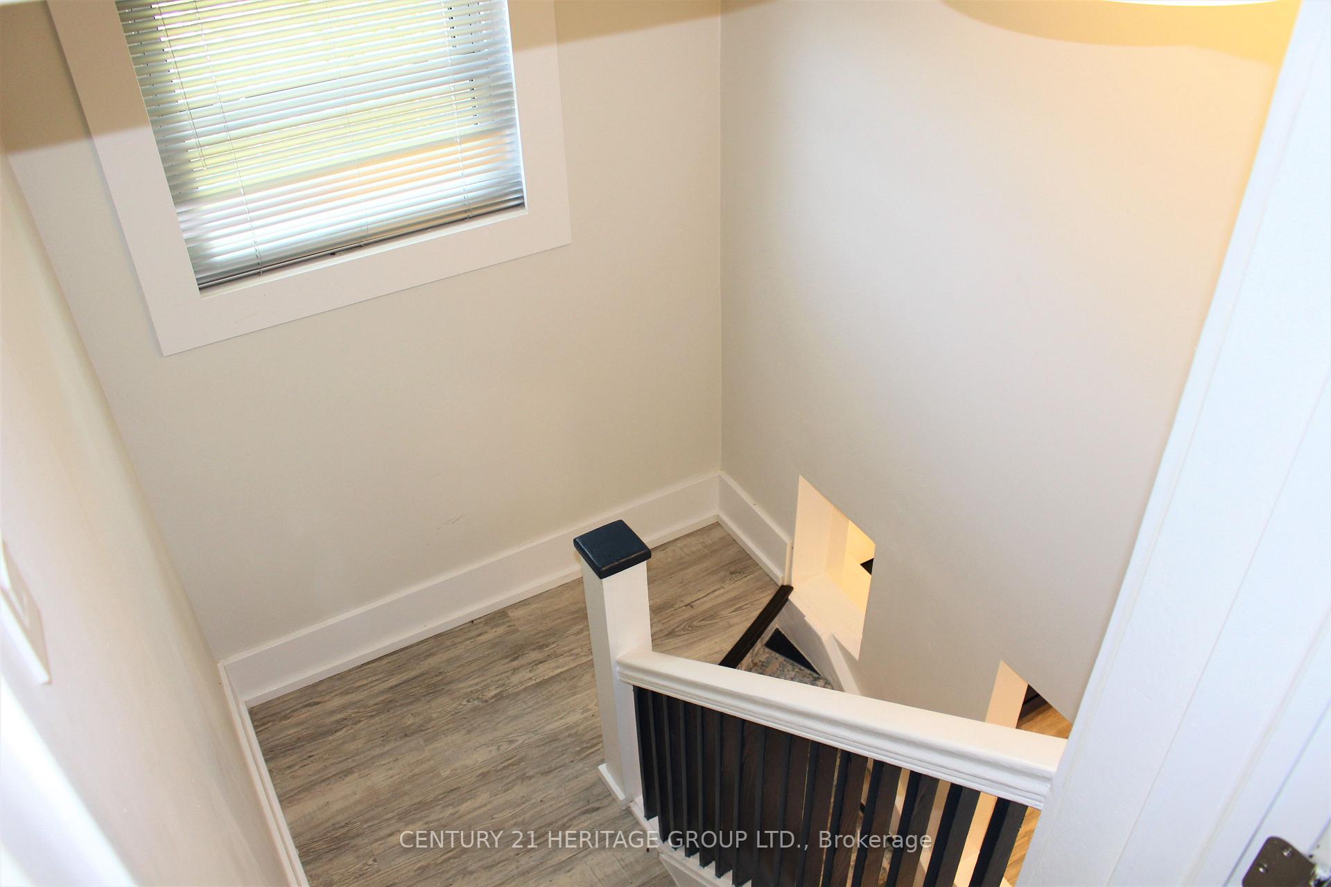 Photo 11 of 269 Prospect Street, Newmarket, Gorham-College Manor — HOMEH