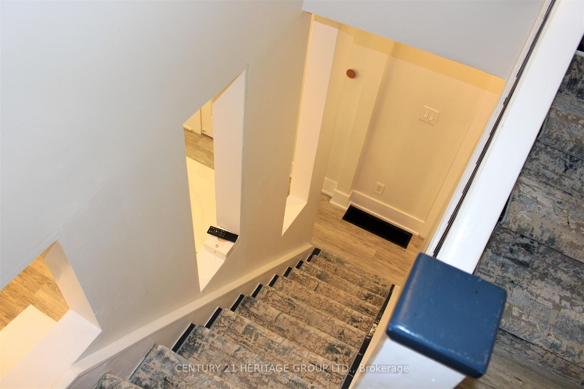 Photo 12 of 269 Prospect Street, Newmarket, Gorham-College Manor — HOMEH