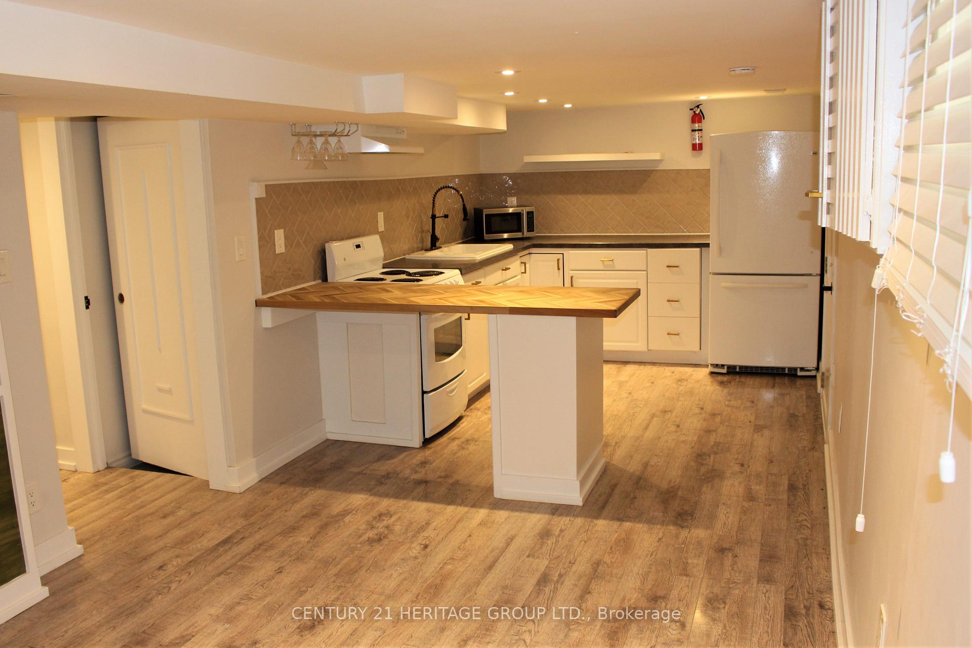 Photo 18 of 269 Prospect Street, Newmarket, Gorham-College Manor — HOMEH