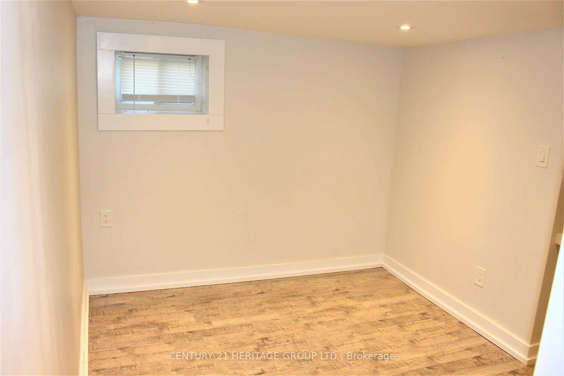 Photo 23 of 269 Prospect Street, Newmarket, Gorham-College Manor — HOMEH