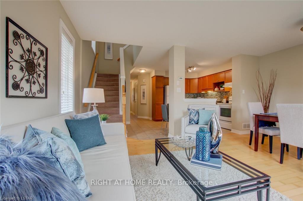 Photo 7 of Unit 44, 1059 Whetherfield Street, London, North M — HOMEH