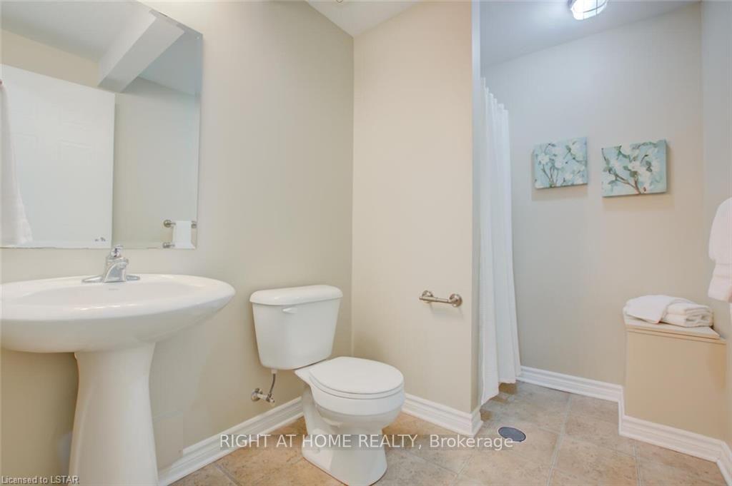 Photo 22 of Unit 44, 1059 Whetherfield Street, London, North M — HOMEH