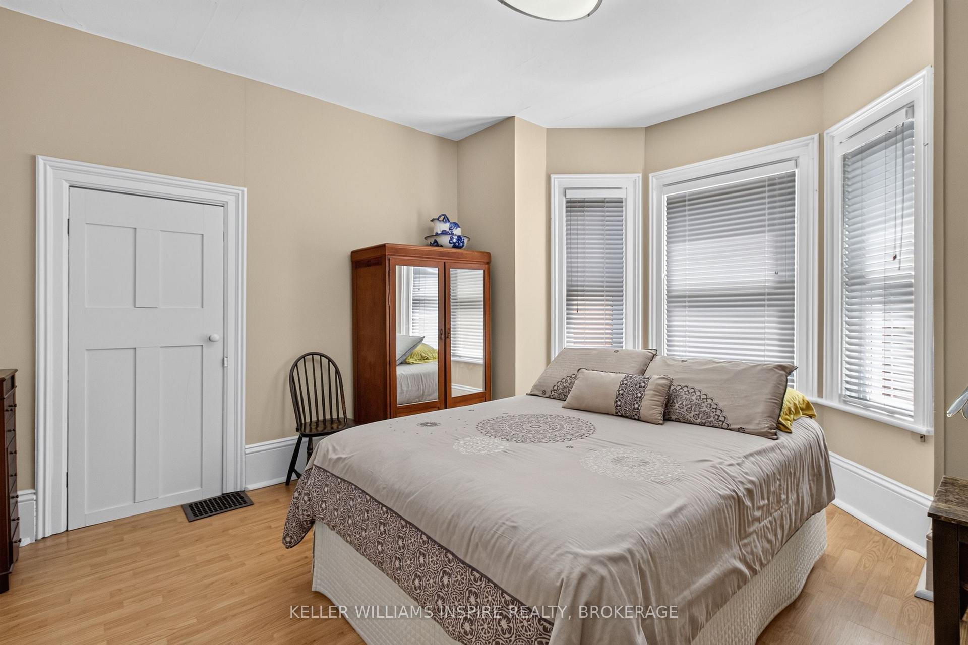 Photo 33 of 244 George Street, Belleville, Belleville Ward — HOMEH