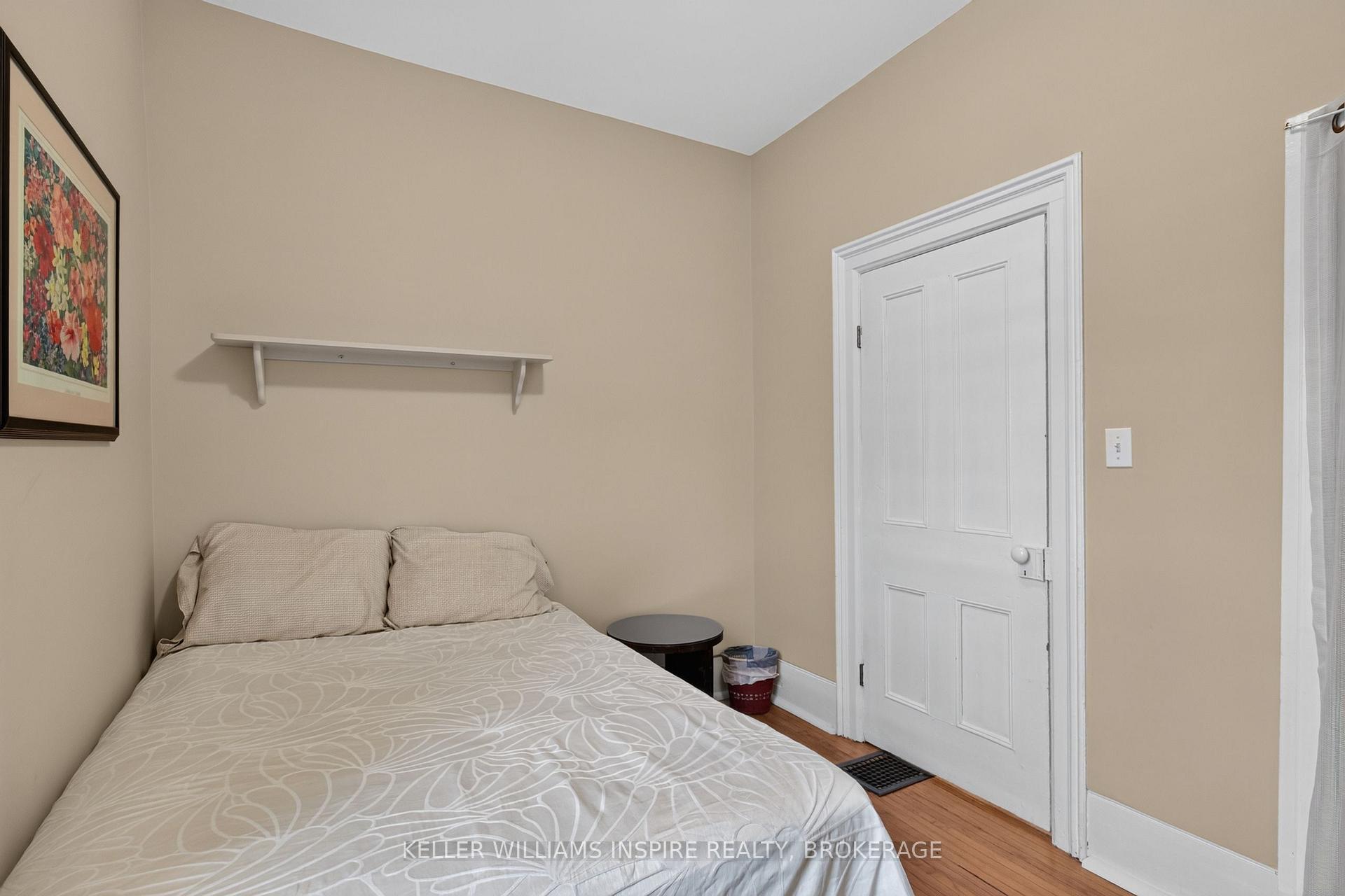 Photo 40 of 244 George Street, Belleville, Belleville Ward — HOMEH