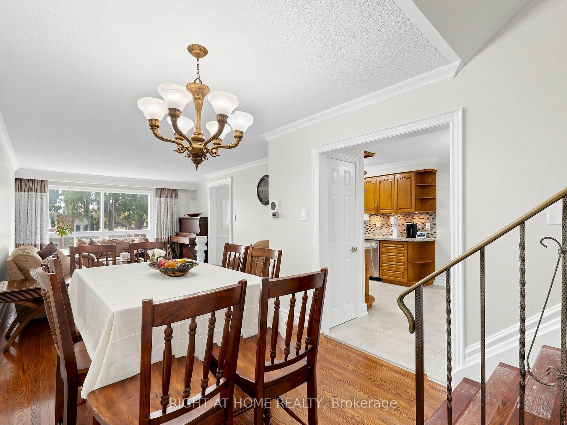 Photo 8 of 67 Ladner Drive, North York, Pleasant View — HOMEH