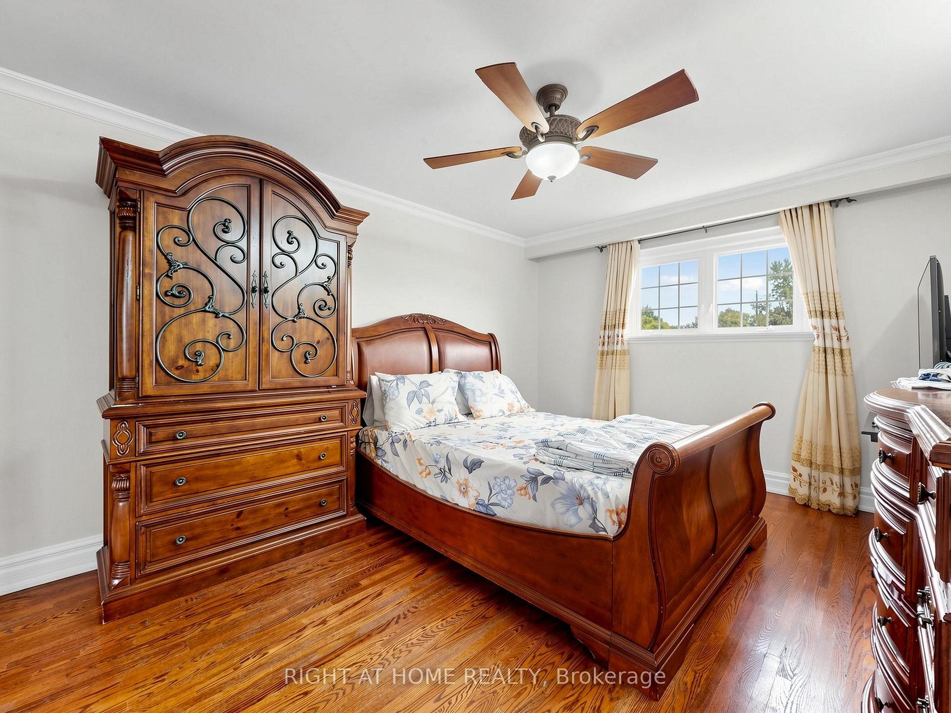 Photo 22 of 67 Ladner Drive, North York, Pleasant View — HOMEH