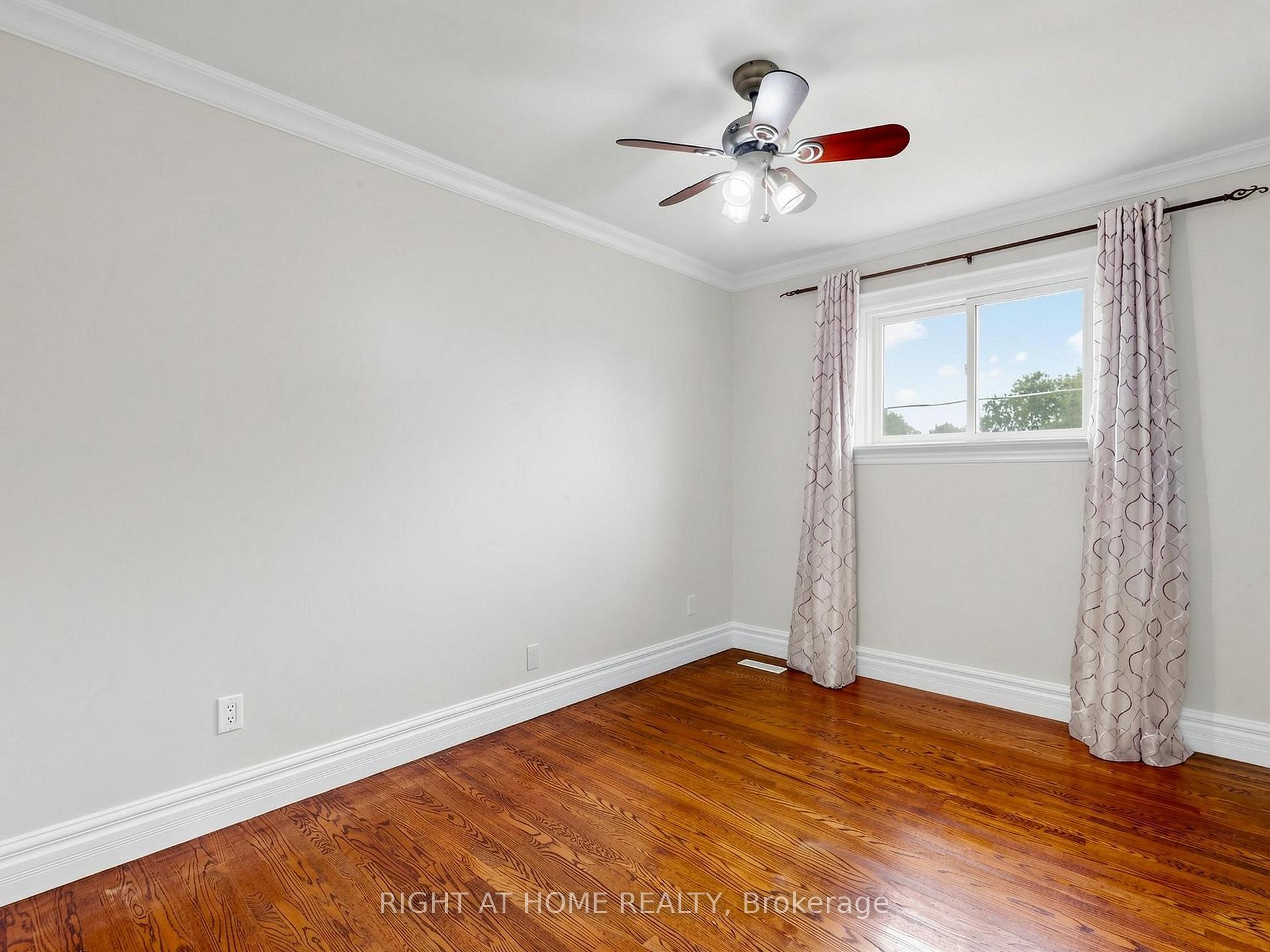 Photo 26 of 67 Ladner Drive, North York, Pleasant View — HOMEH