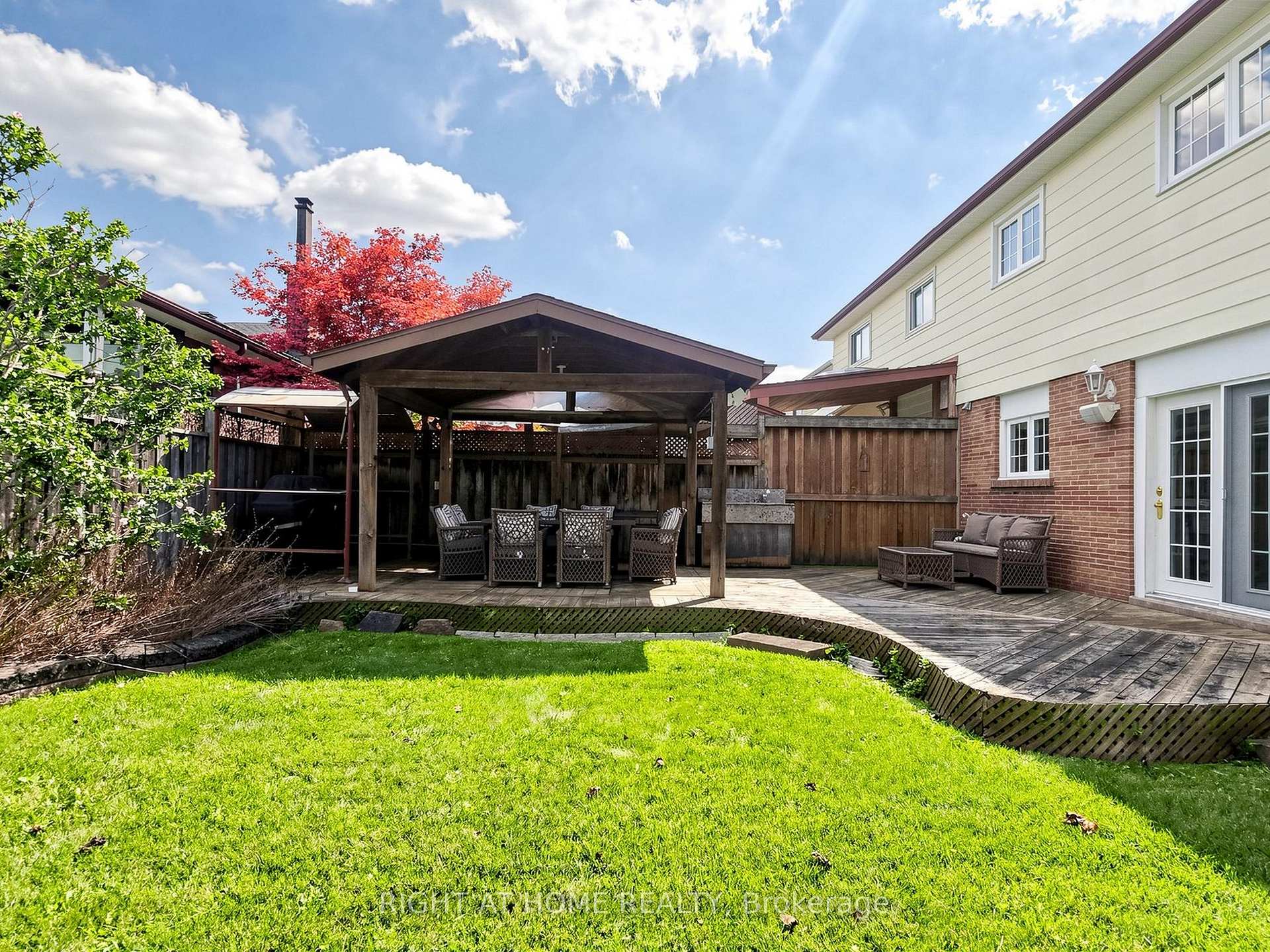 Photo 39 of 67 Ladner Drive, North York, Pleasant View — HOMEH