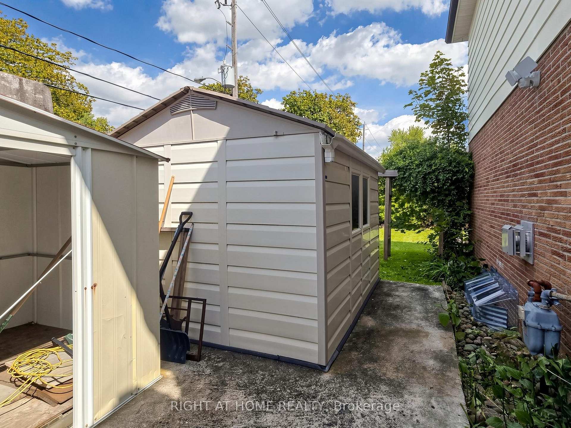 Photo 41 of 67 Ladner Drive, North York, Pleasant View — HOMEH