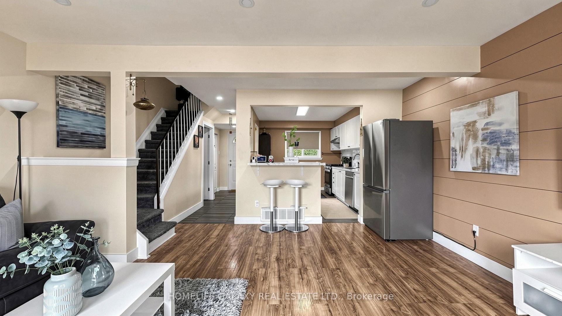 Photo 11 of Unit 16, 925 Bayly Street, Pickering, West Shore — HOMEH
