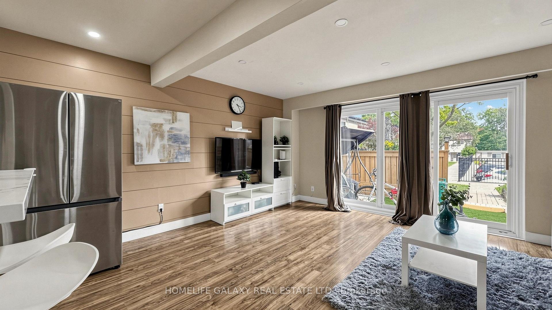 Photo 13 of Unit 16, 925 Bayly Street, Pickering, West Shore — HOMEH