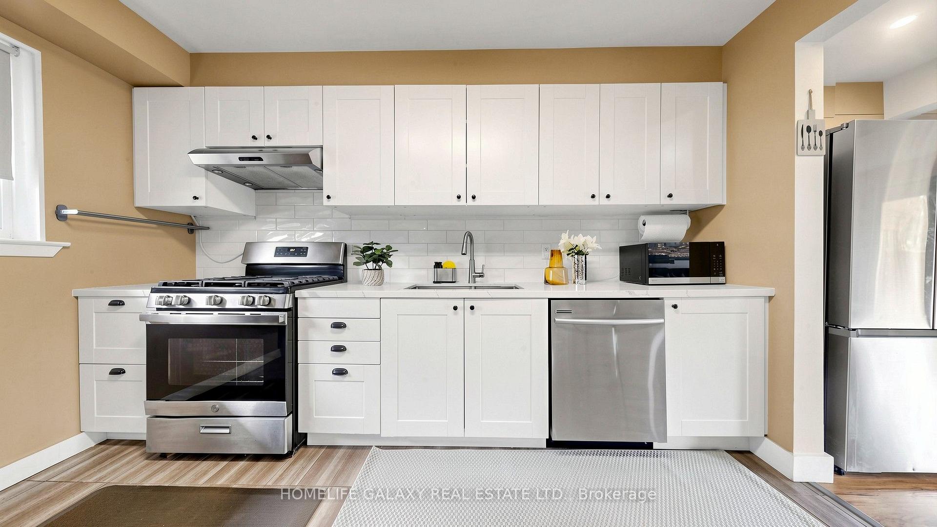 Photo 17 of Unit 16, 925 Bayly Street, Pickering, West Shore — HOMEH
