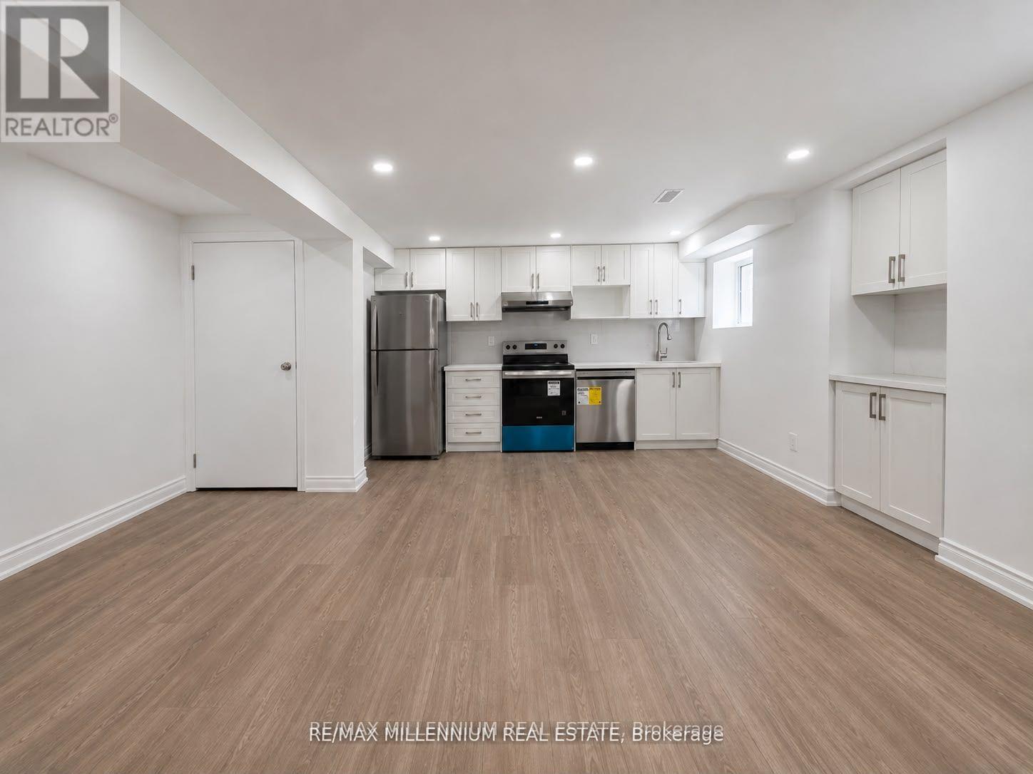 Photo 4 of Unit Lower Level, 253 East's Corners (Basement) Boulevard, Vaughan, Kleinburg — HOMEH