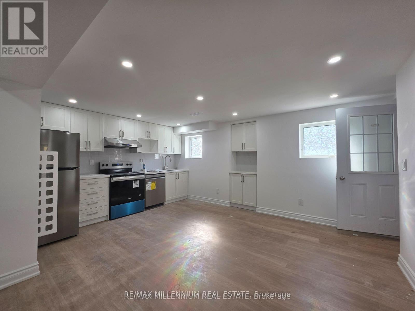 Photo 13 of Unit Lower Level, 253 East's Corners (Basement) Boulevard, Vaughan, Kleinburg — HOMEH