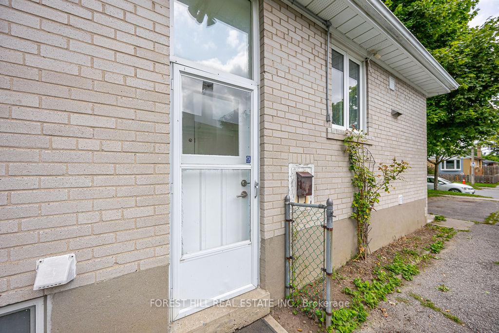 Photo 2 of Unit Lower, 63 Burcher Road, Ajax, South East — HOMEH
