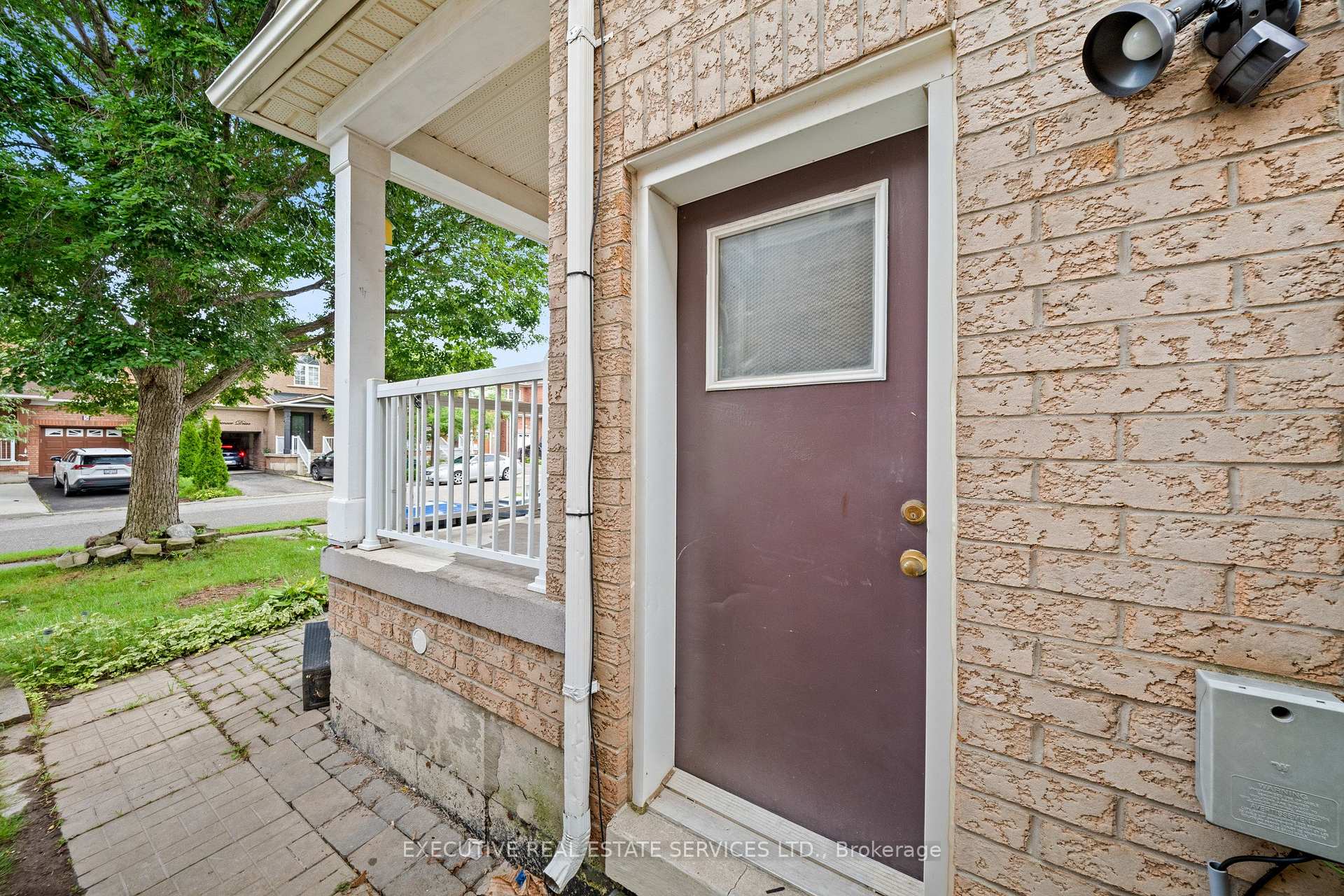 Photo 36 of 8 Spencer Drive, Brampton, Fletcher's Meadow — HOMEH