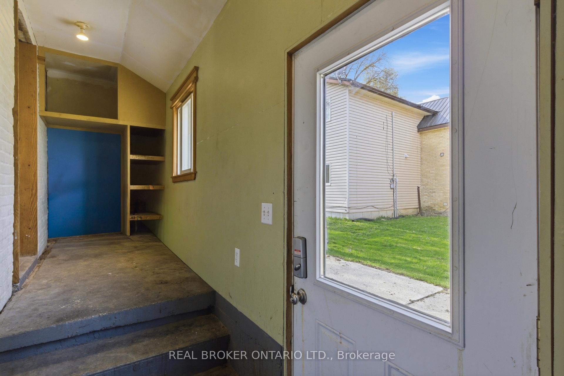 Photo 31 of 368 Wellington Avenue S, North Perth, Listowel — HOMEH