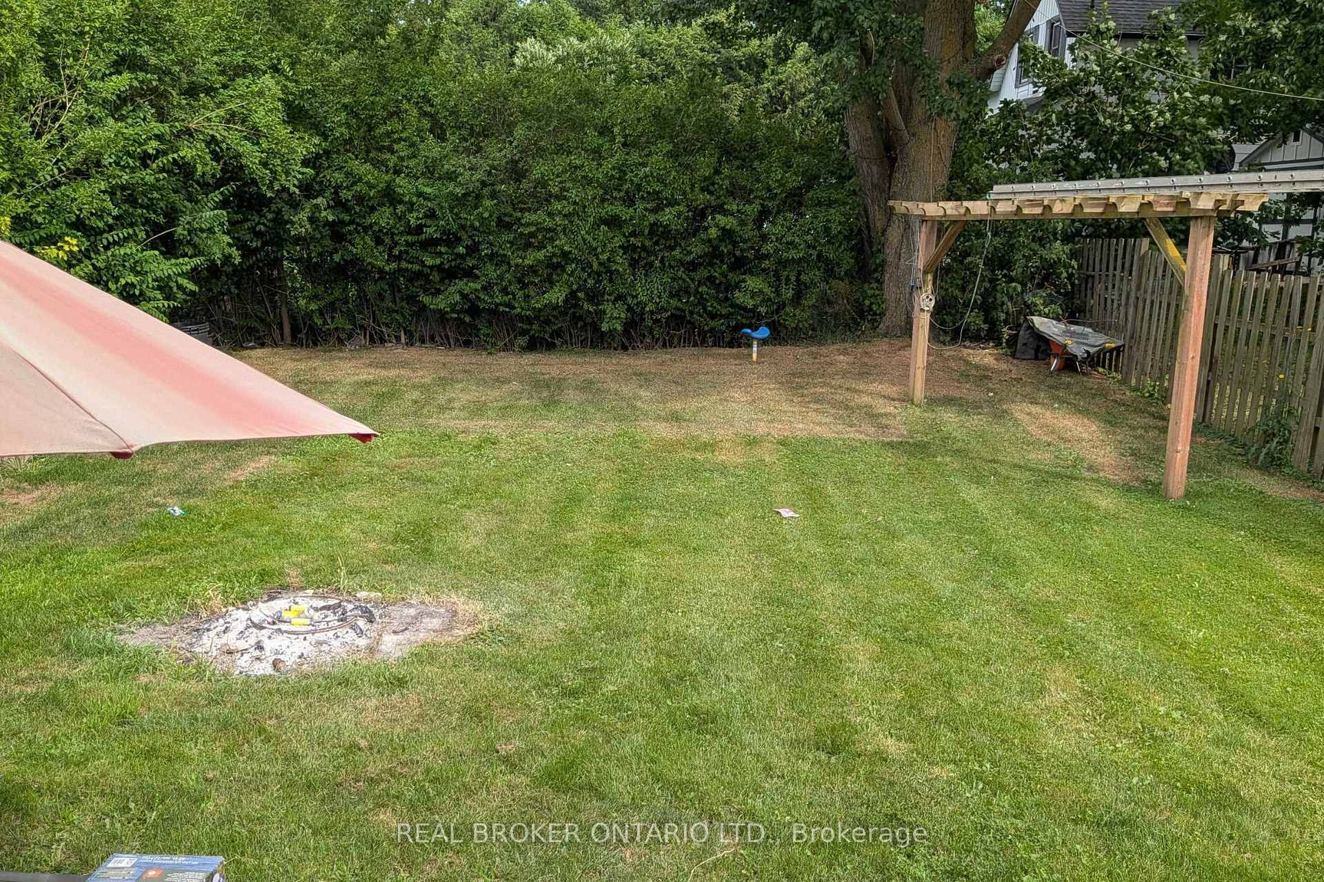 Photo 33 of 368 Wellington Avenue S, North Perth, Listowel — HOMEH