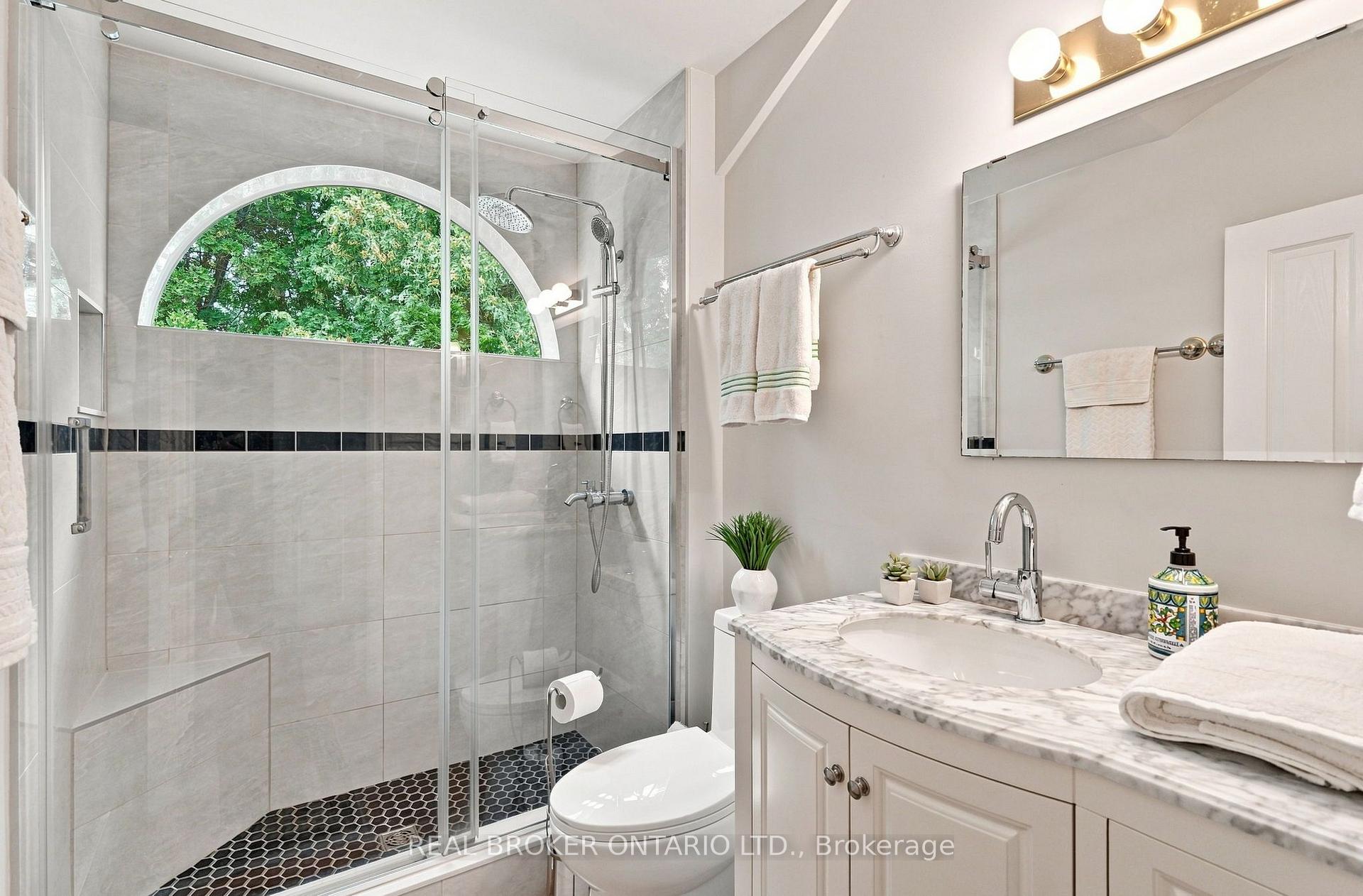 Photo 36 of 1079 Garden Lane, Hamilton, Rural Flamborough — HOMEH