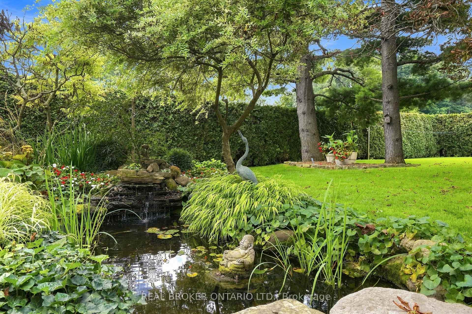 Photo 45 of 1079 Garden Lane, Hamilton, Rural Flamborough — HOMEH