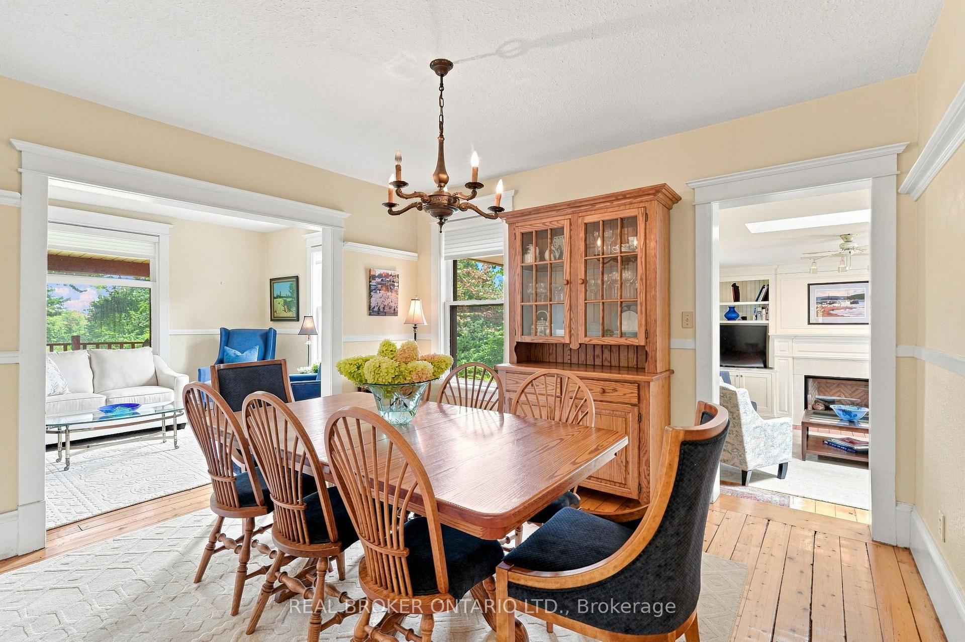 Photo 24 of 1079 Garden Lane, Hamilton, Rural Flamborough — HOMEH
