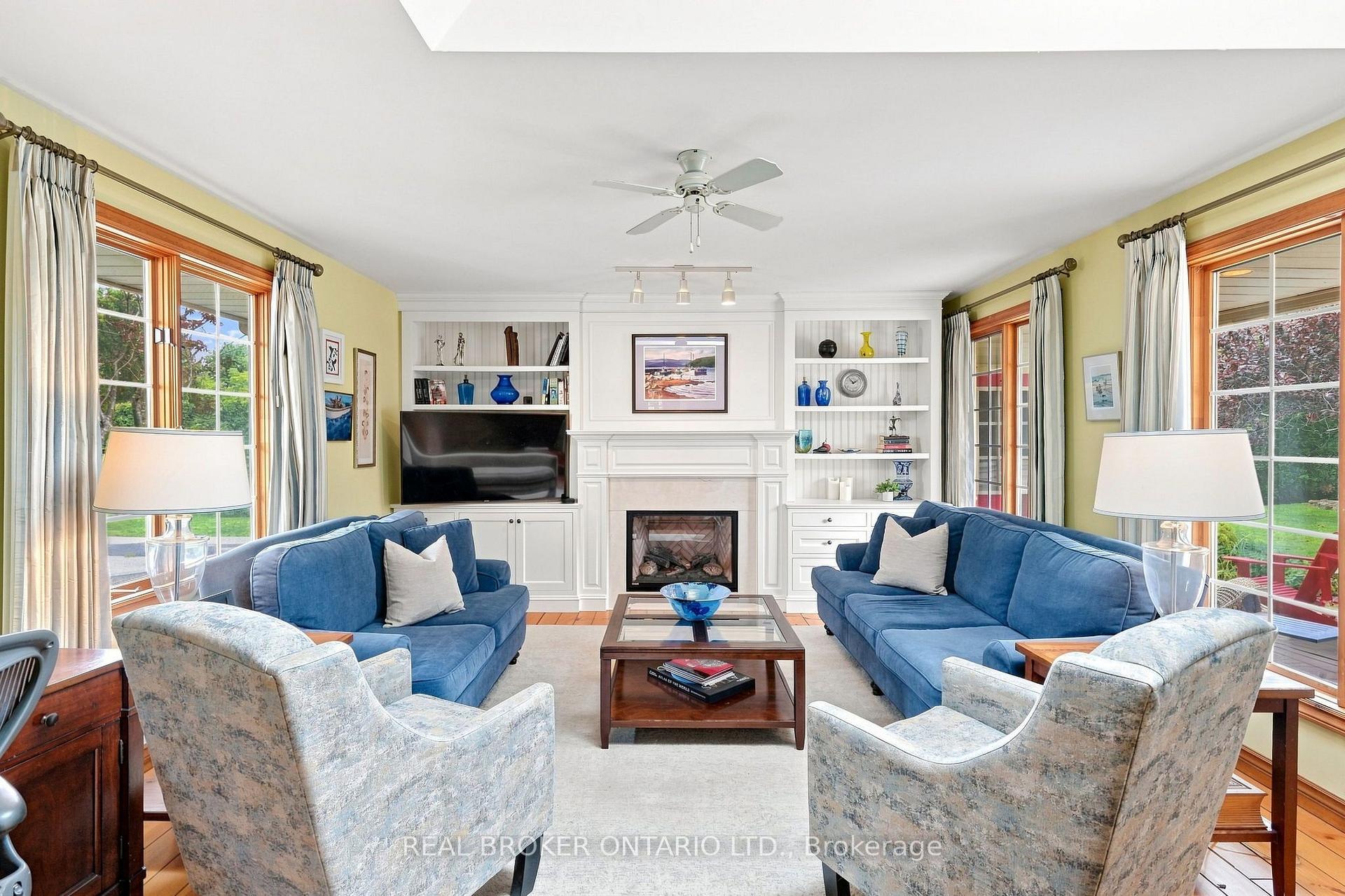Photo 28 of 1079 Garden Lane, Hamilton, Rural Flamborough — HOMEH