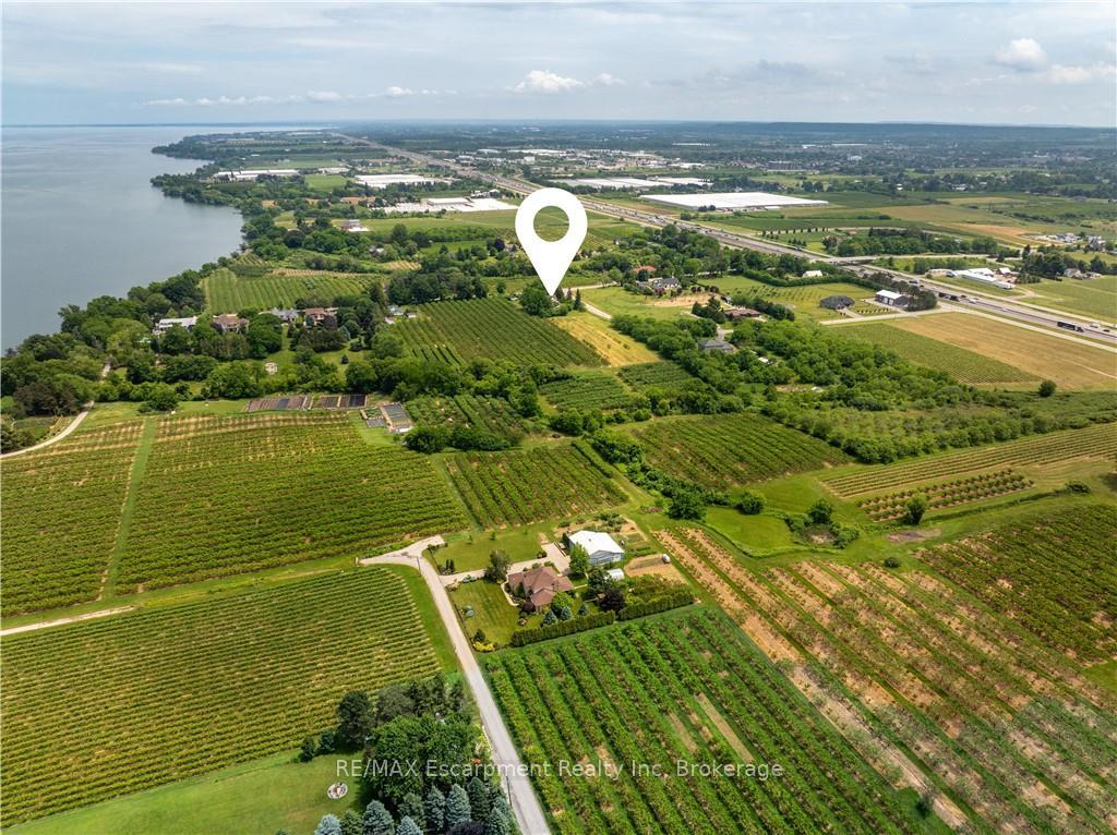 Photo 9 of 4864 Mountainview Road N, Lincoln, Beamsville — HOMEH