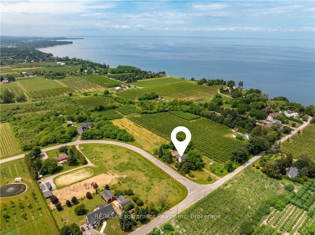 Photo 15 of 4864 Mountainview Road N, Lincoln, Beamsville — HOMEH