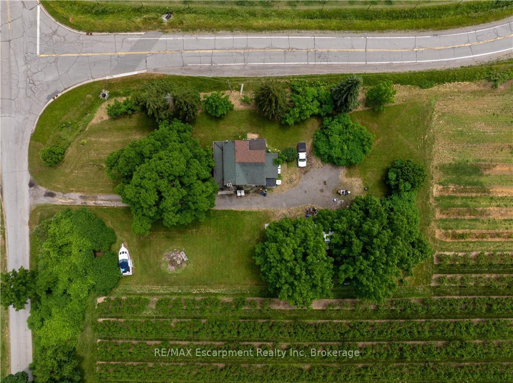 Photo 19 of 4864 Mountainview Road N, Lincoln, Beamsville — HOMEH