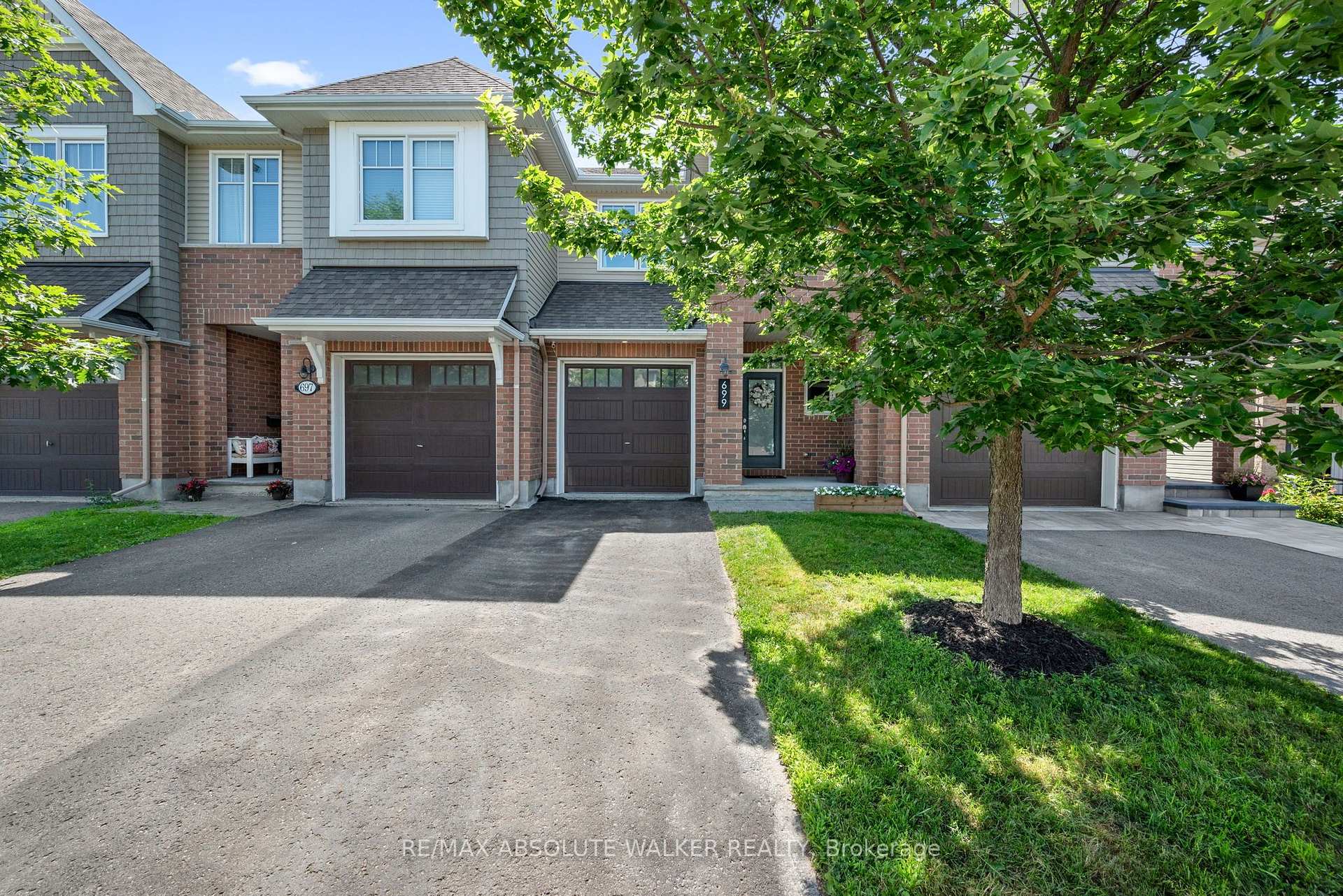 Photo 2 of 699 Cartographe Street, Ottawa, Camelot — HOMEH