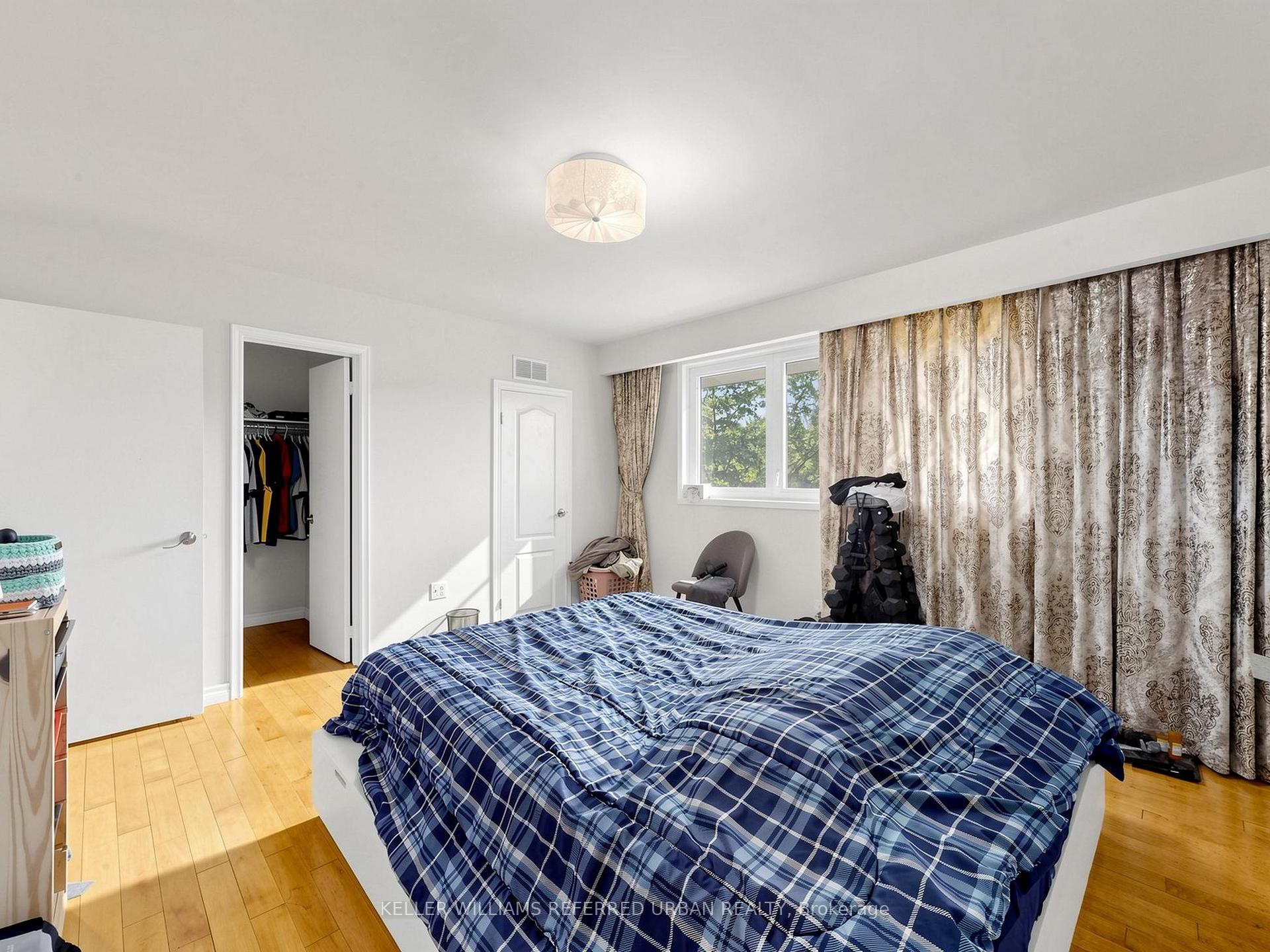 Photo 39 of 32 Wycliffe Crescent, North York, Bayview Village — HOMEH