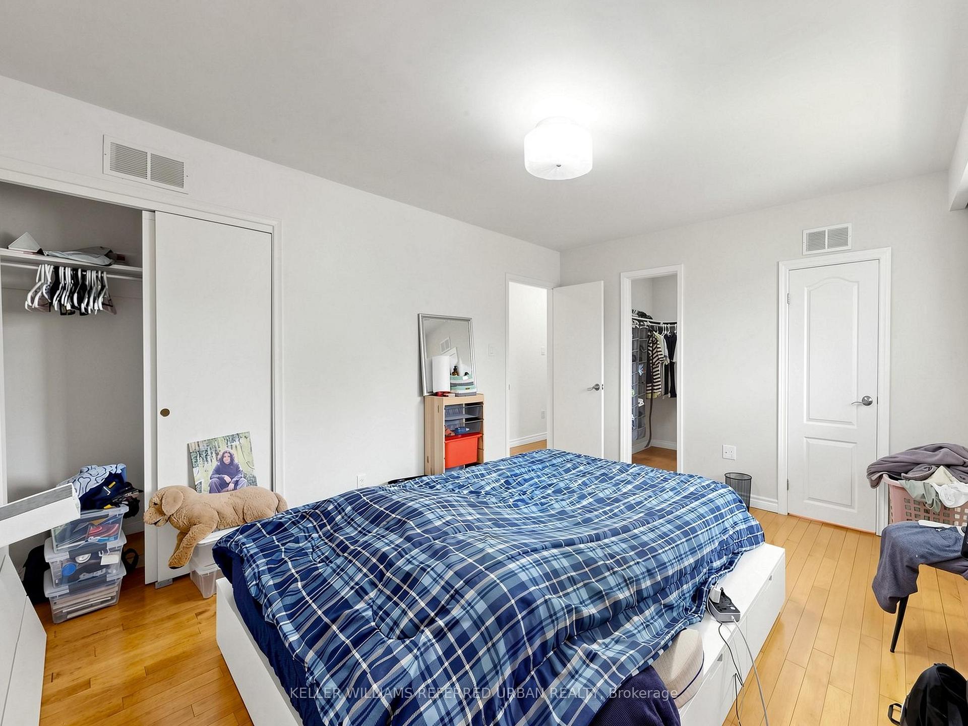 Photo 41 of 32 Wycliffe Crescent, North York, Bayview Village — HOMEH