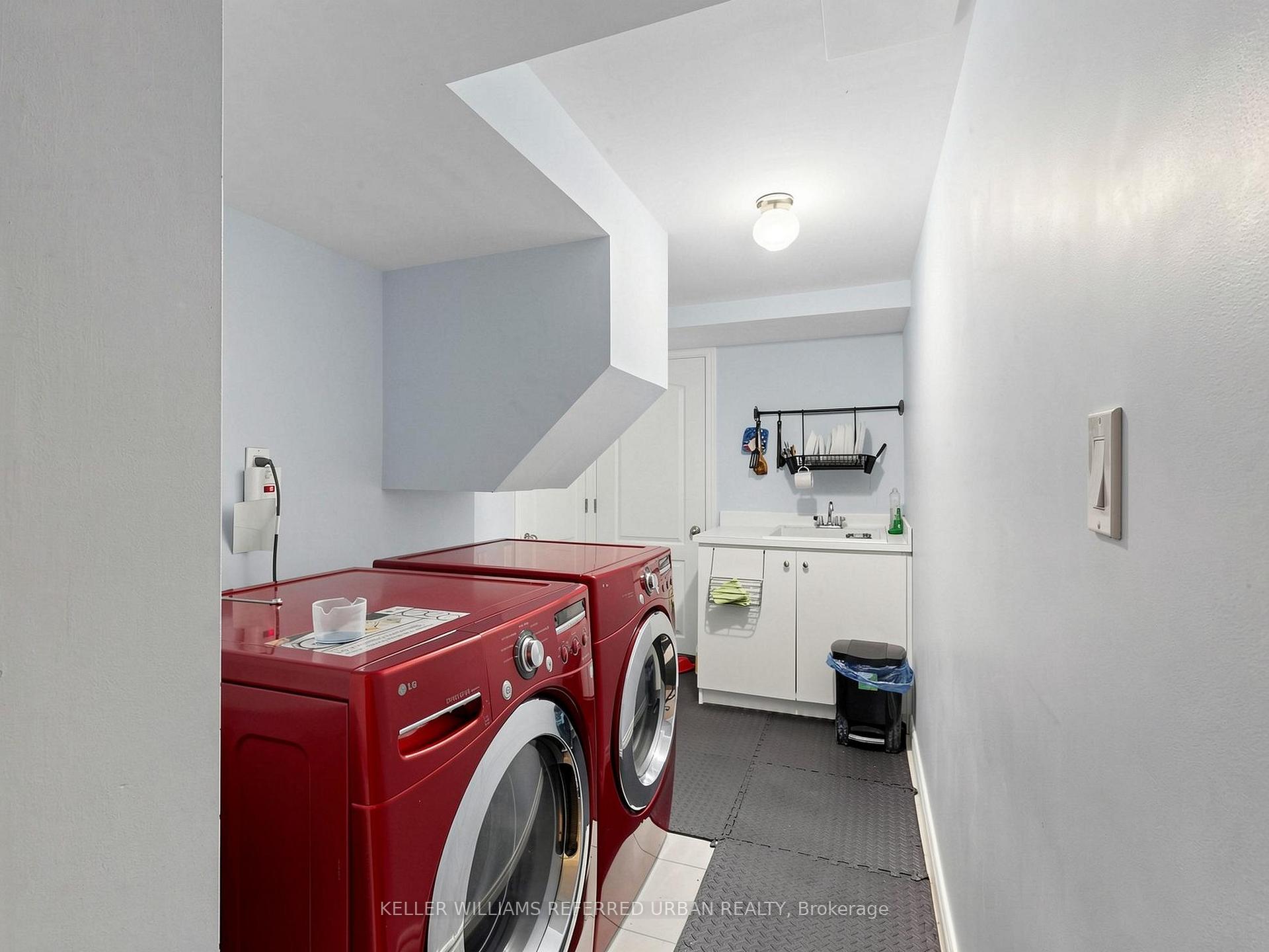 Photo 87 of 32 Wycliffe Crescent, North York, Bayview Village — HOMEH