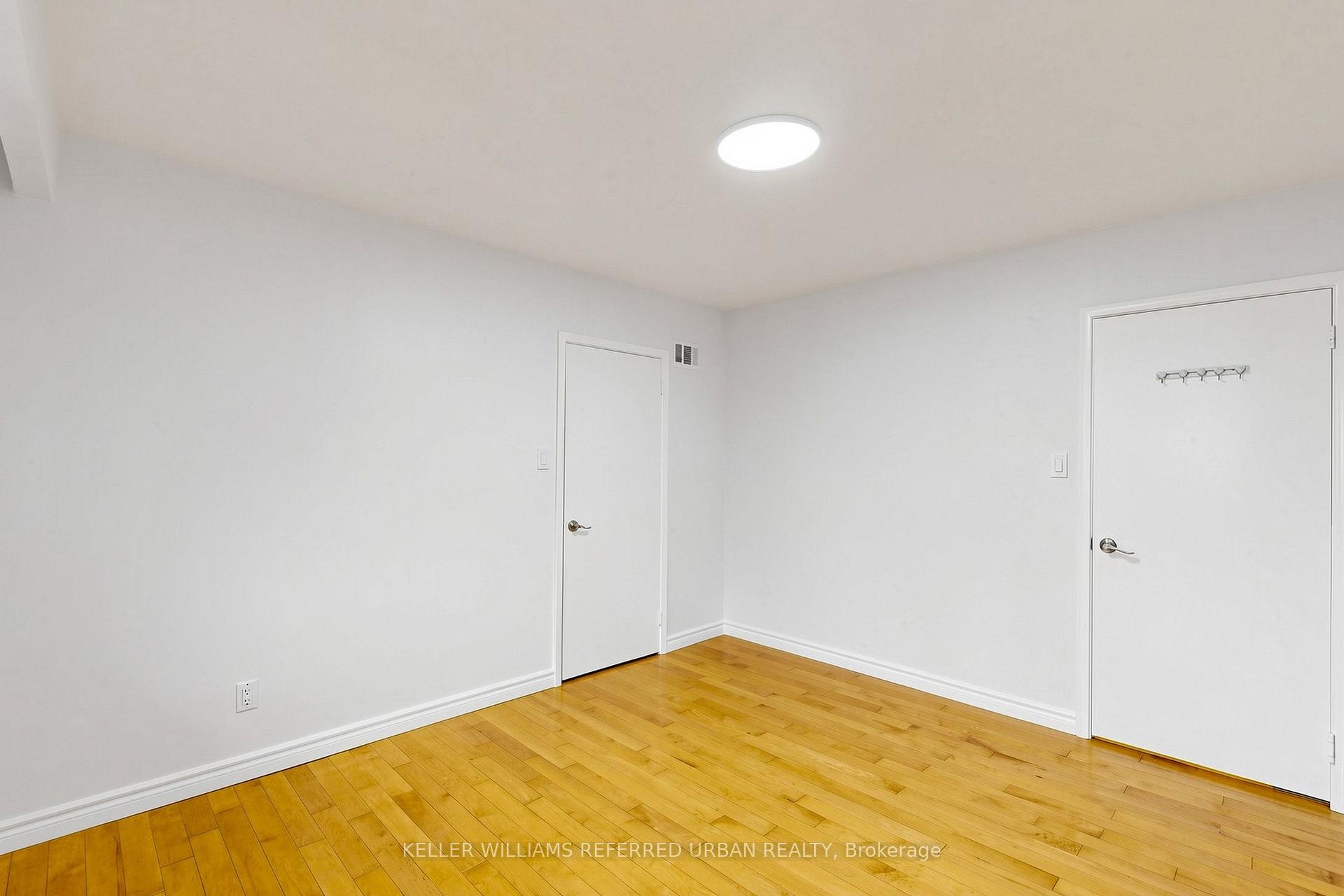 Photo 40 of 32 Wycliffe Crescent, North York, Bayview Village — HOMEH