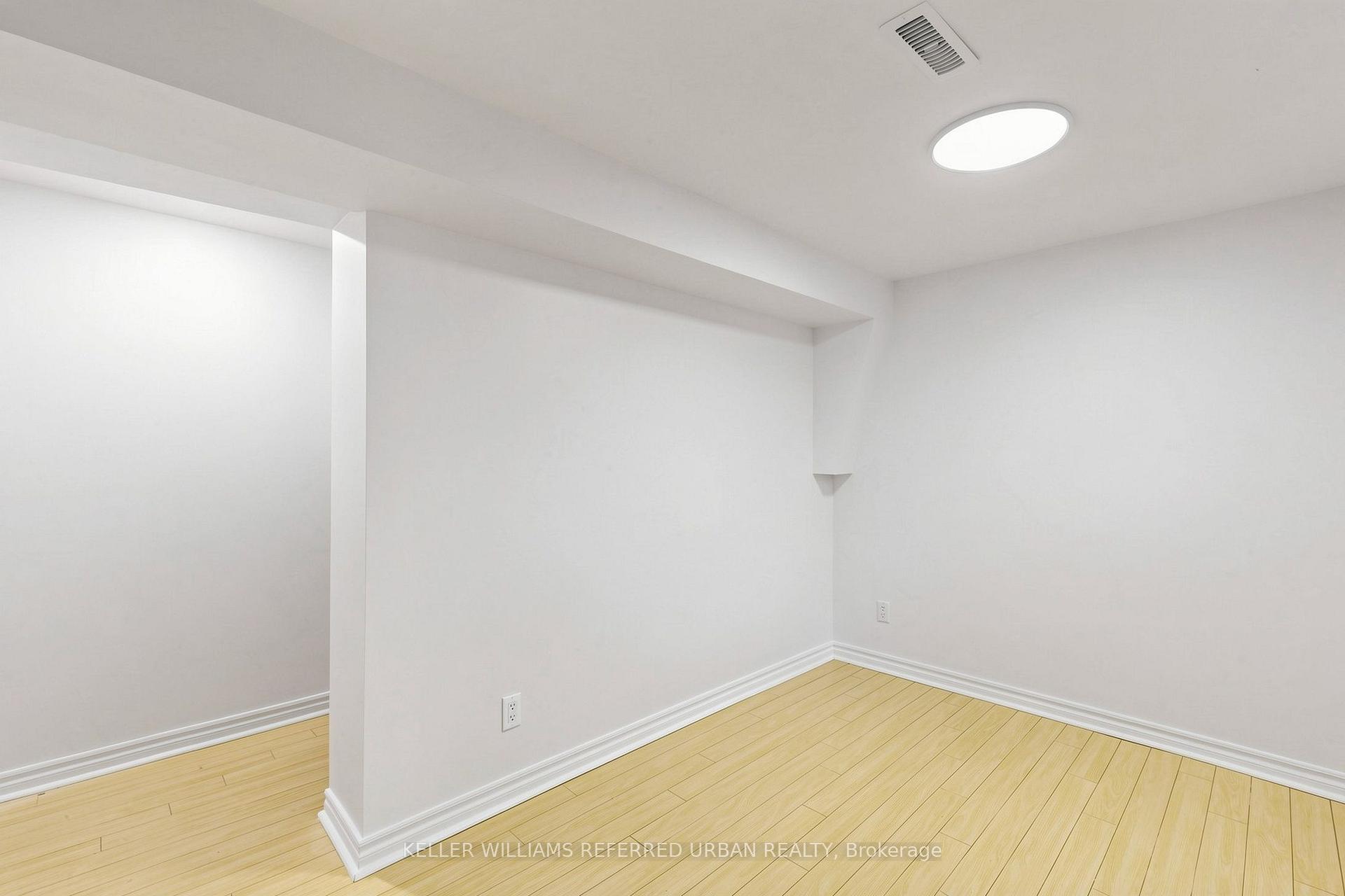 Photo 78 of 32 Wycliffe Crescent, North York, Bayview Village — HOMEH