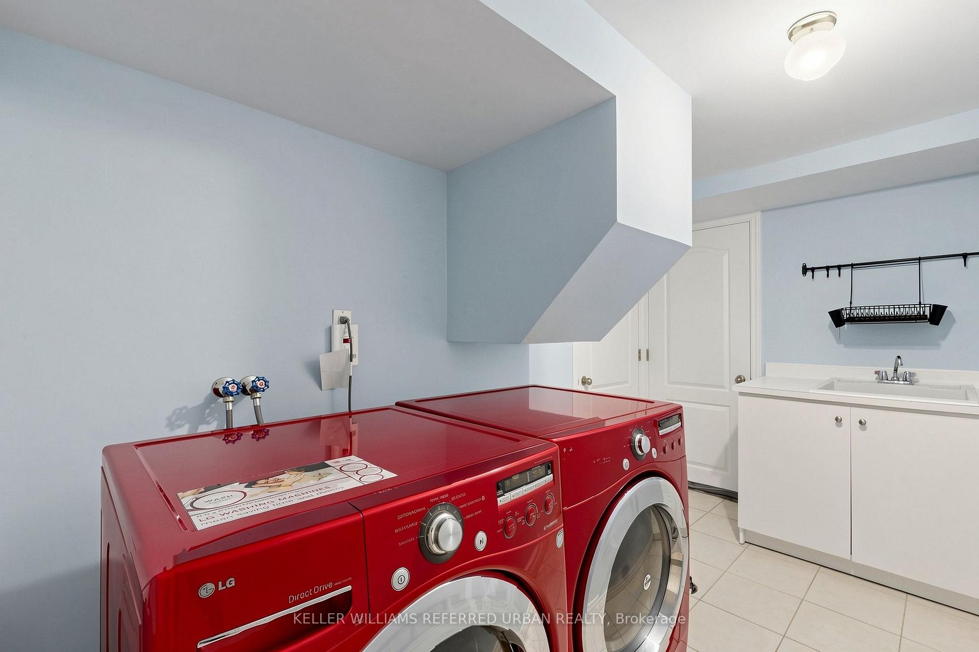 Photo 84 of 32 Wycliffe Crescent, North York, Bayview Village — HOMEH