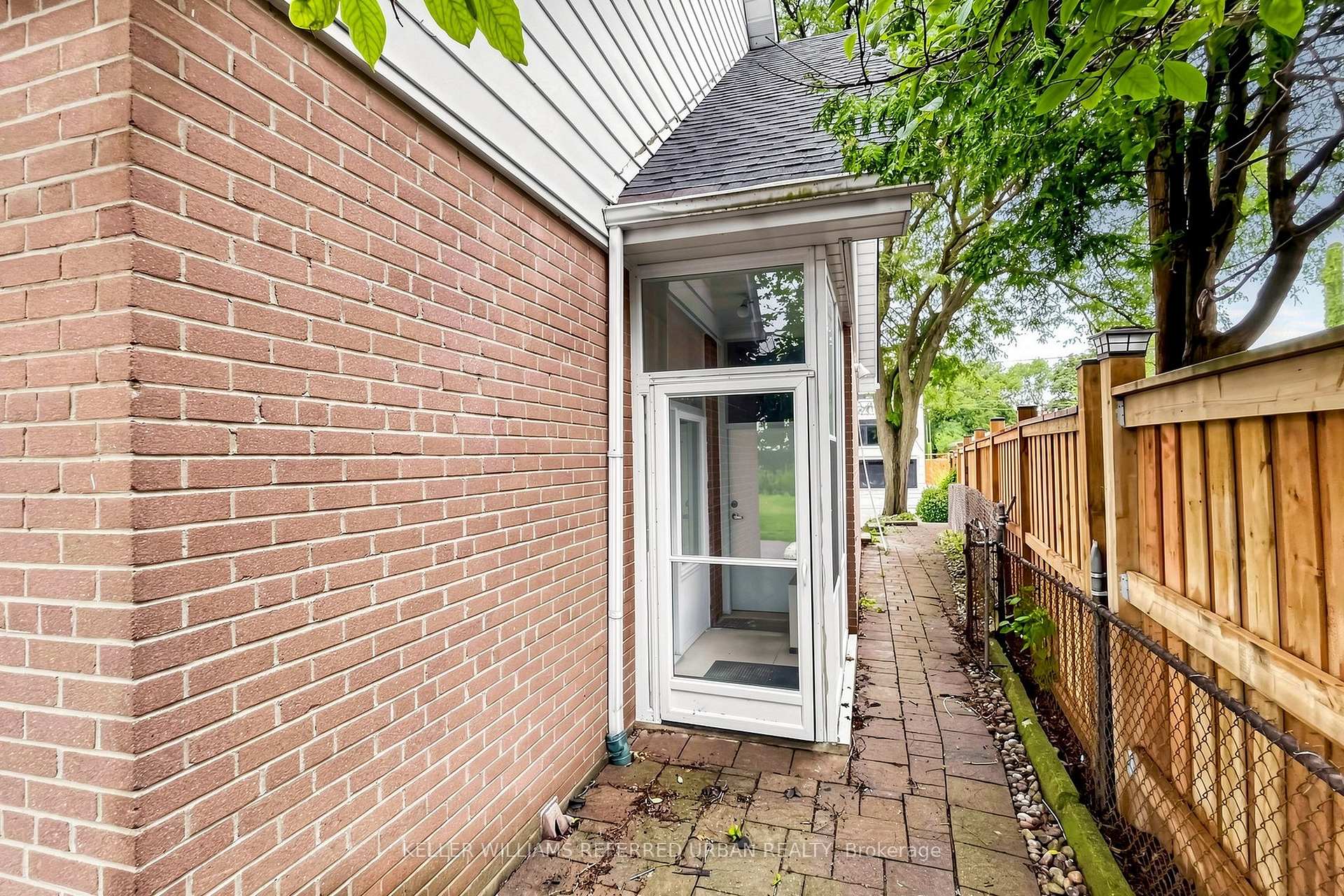 Photo 88 of 32 Wycliffe Crescent, North York, Bayview Village — HOMEH