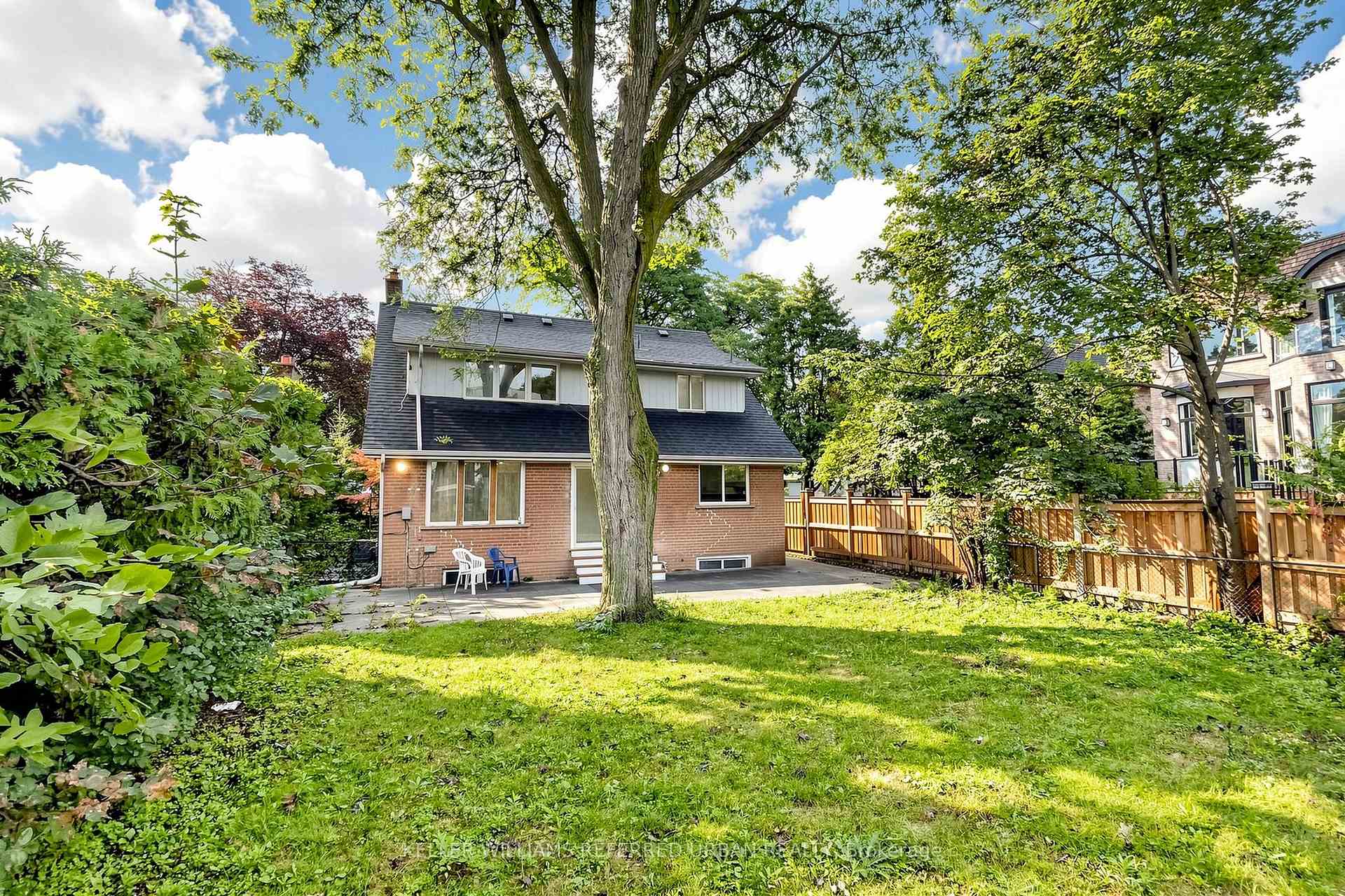 Photo 94 of 32 Wycliffe Crescent, North York, Bayview Village — HOMEH