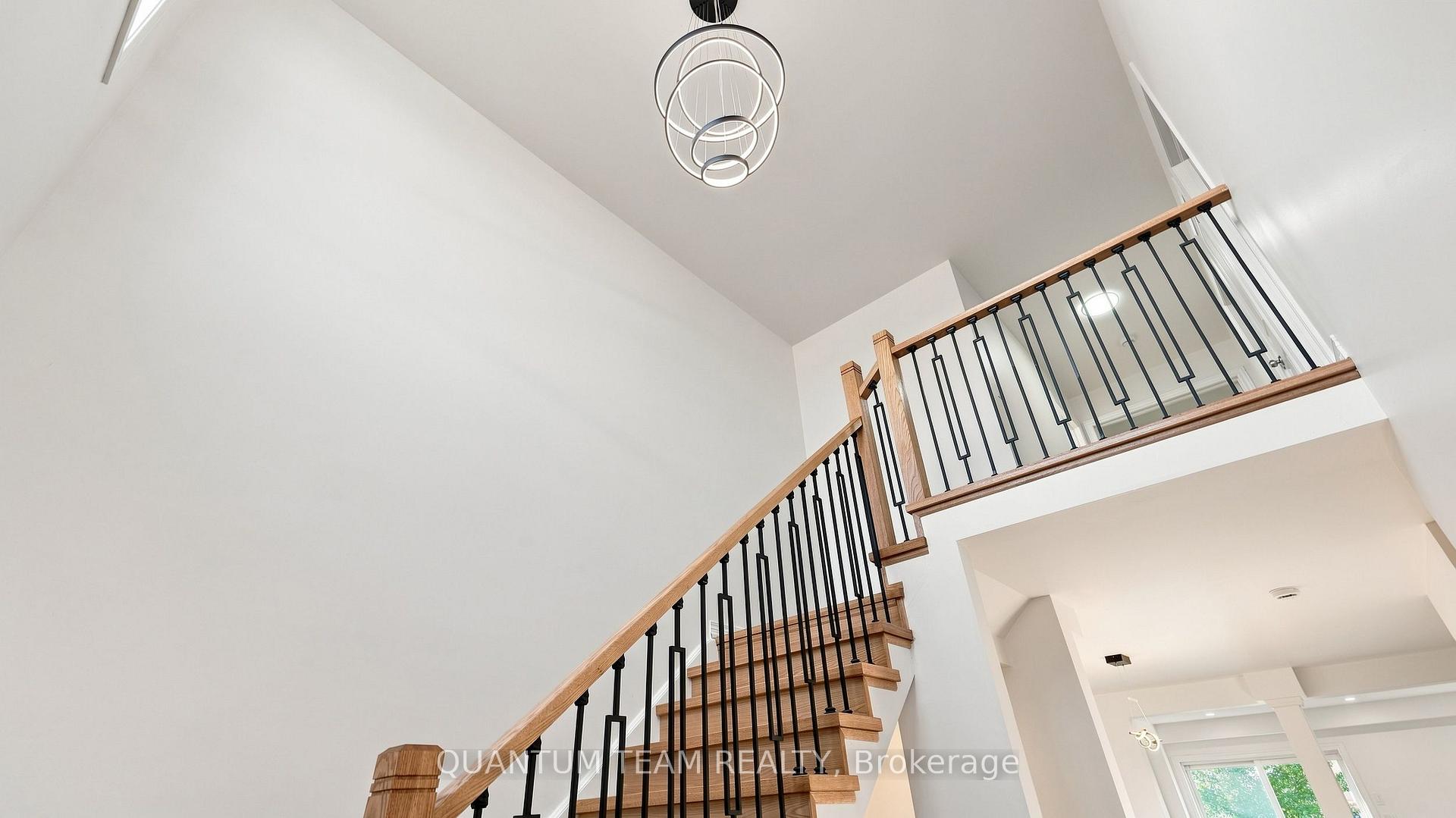Photo 16 of 8418 Kelsey Crescent, Niagara Falls, Forestview — HOMEH
