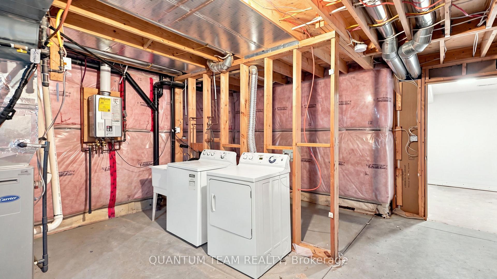 Photo 32 of 8418 Kelsey Crescent, Niagara Falls, Forestview — HOMEH