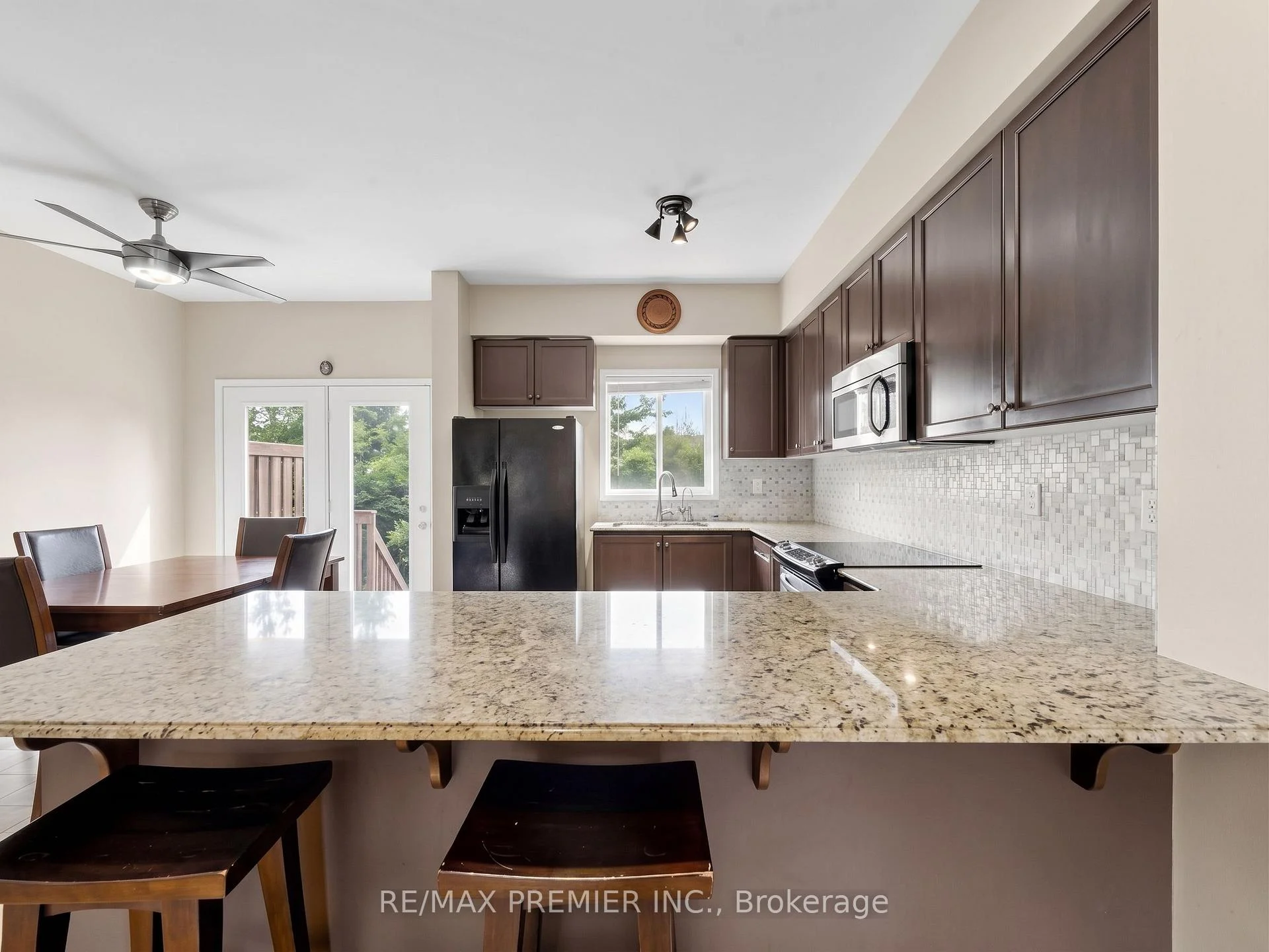 Photo 17 of 95 John Bell Crescent, Scarborough, Clairlea-Birchmount — HOMEH