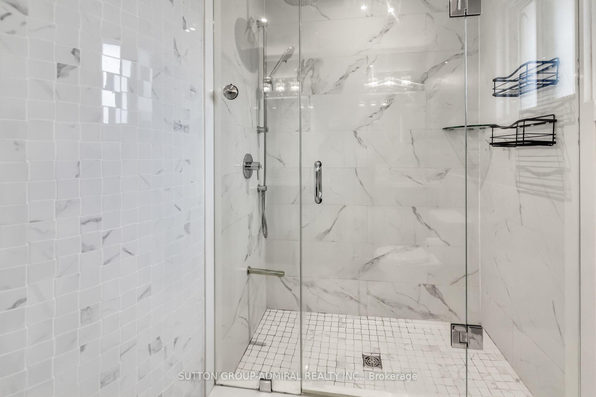 Photo 19 of Unit Main & 2nd, 119 Mccabe Crescent, Vaughan, Lakeview Estates — HOMEH
