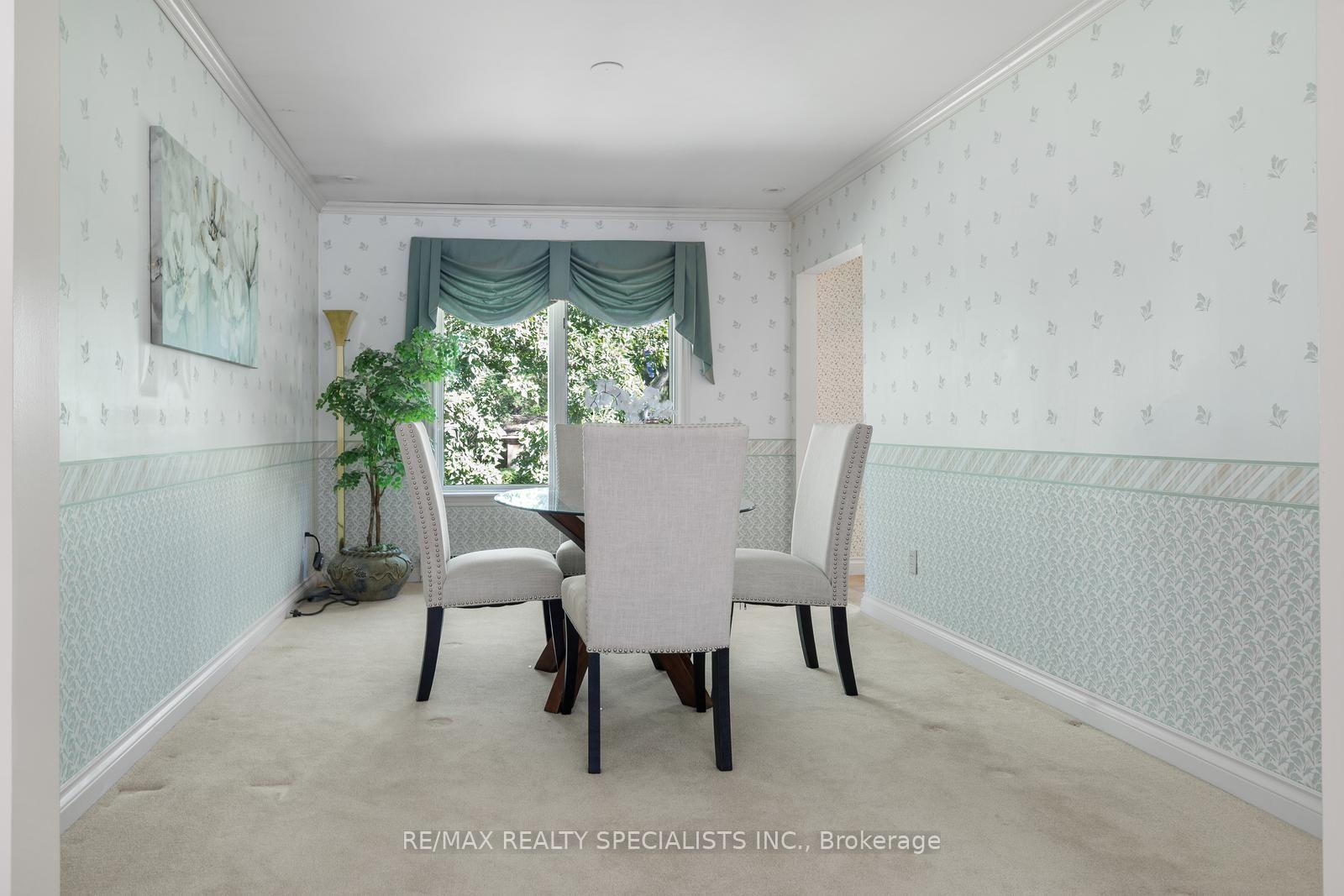 Photo 8 of 14 Michael Drive, North York, Hillcrest Village — HOMEH