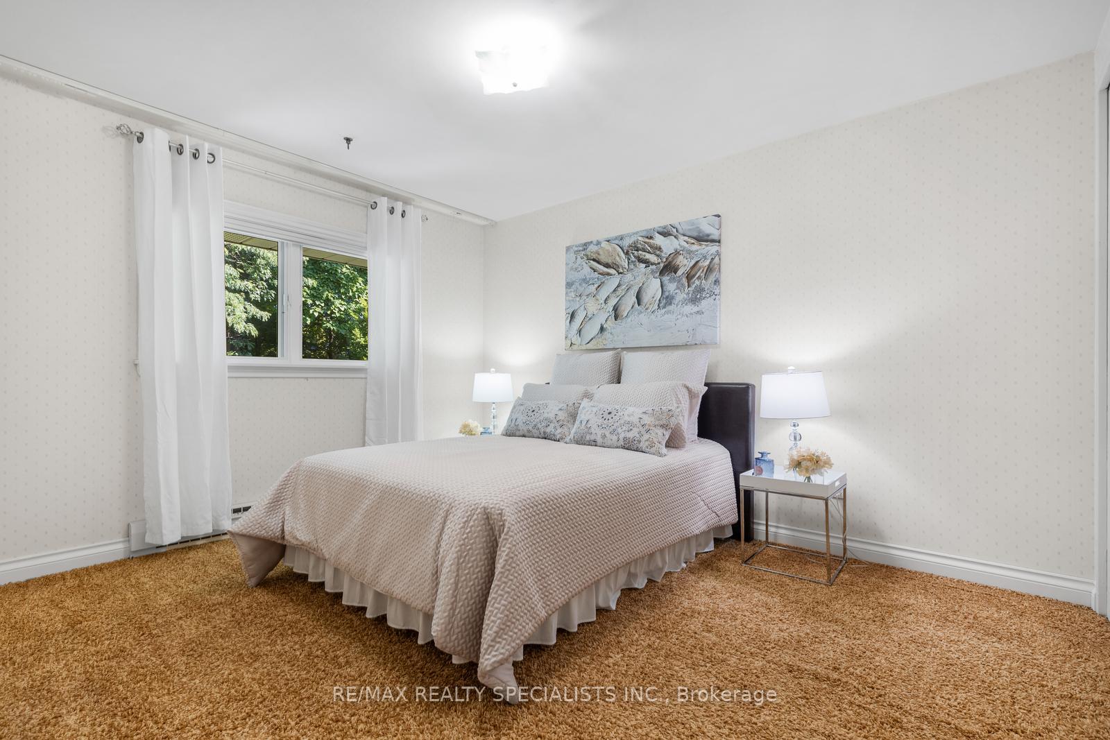 Photo 20 of 14 Michael Drive, North York, Hillcrest Village — HOMEH
