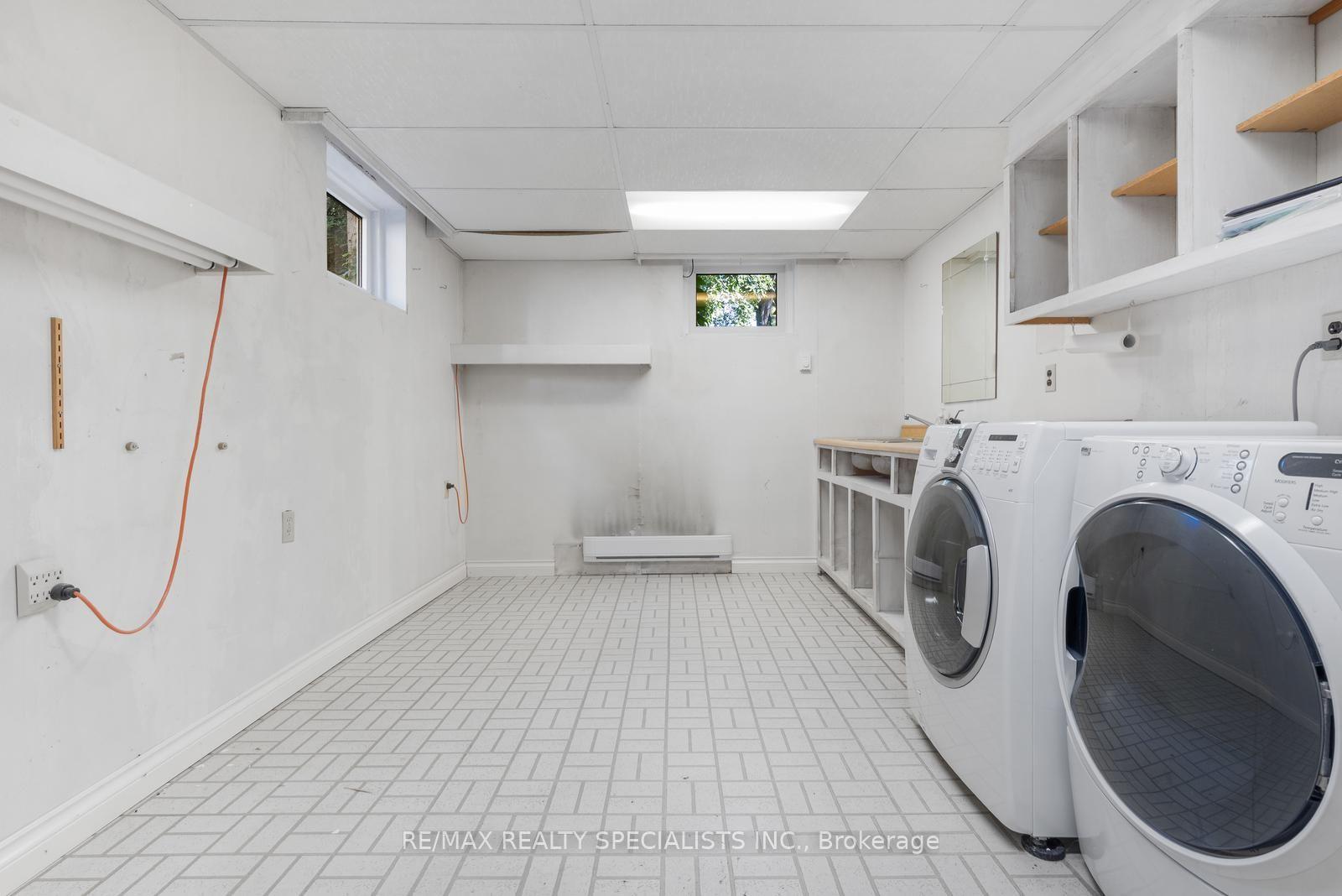 Photo 27 of 14 Michael Drive, North York, Hillcrest Village — HOMEH