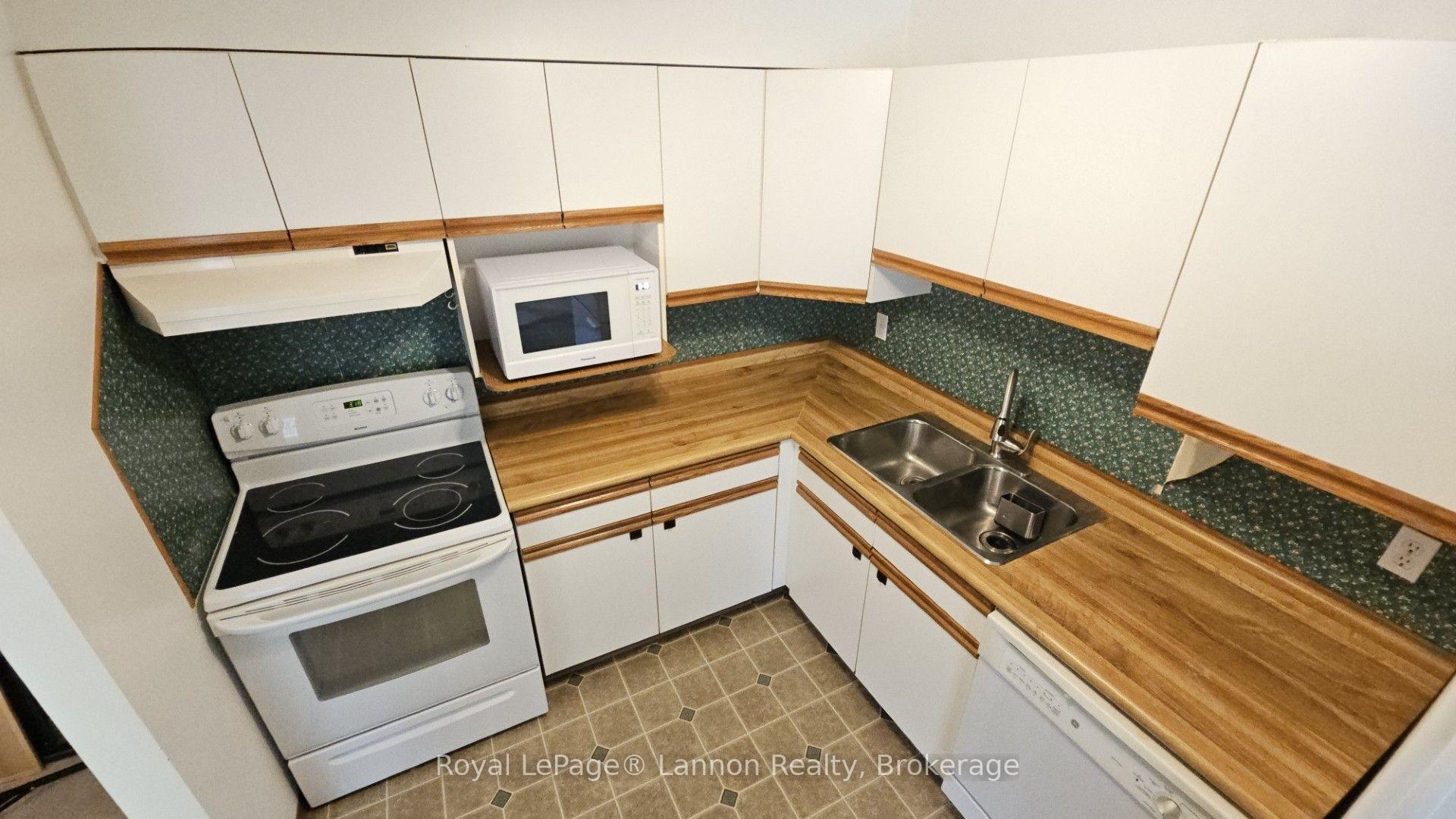 Photo 5 of Unit 113, 500 Toledo Street, Thunder Bay, Shuniah — HOMEH